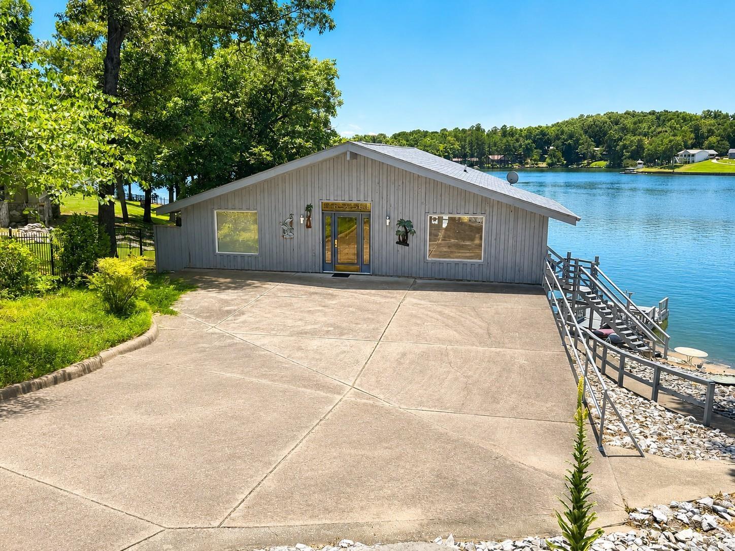 56 N Lakeshore Drive  Cherokee Village, AR