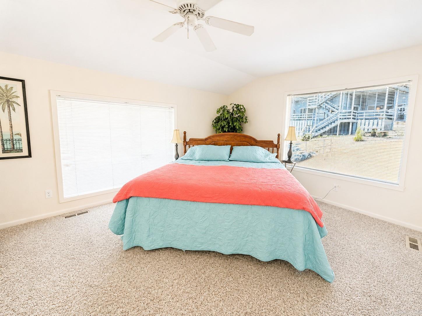 56 N Lakeshore Drive  Cherokee Village, AR