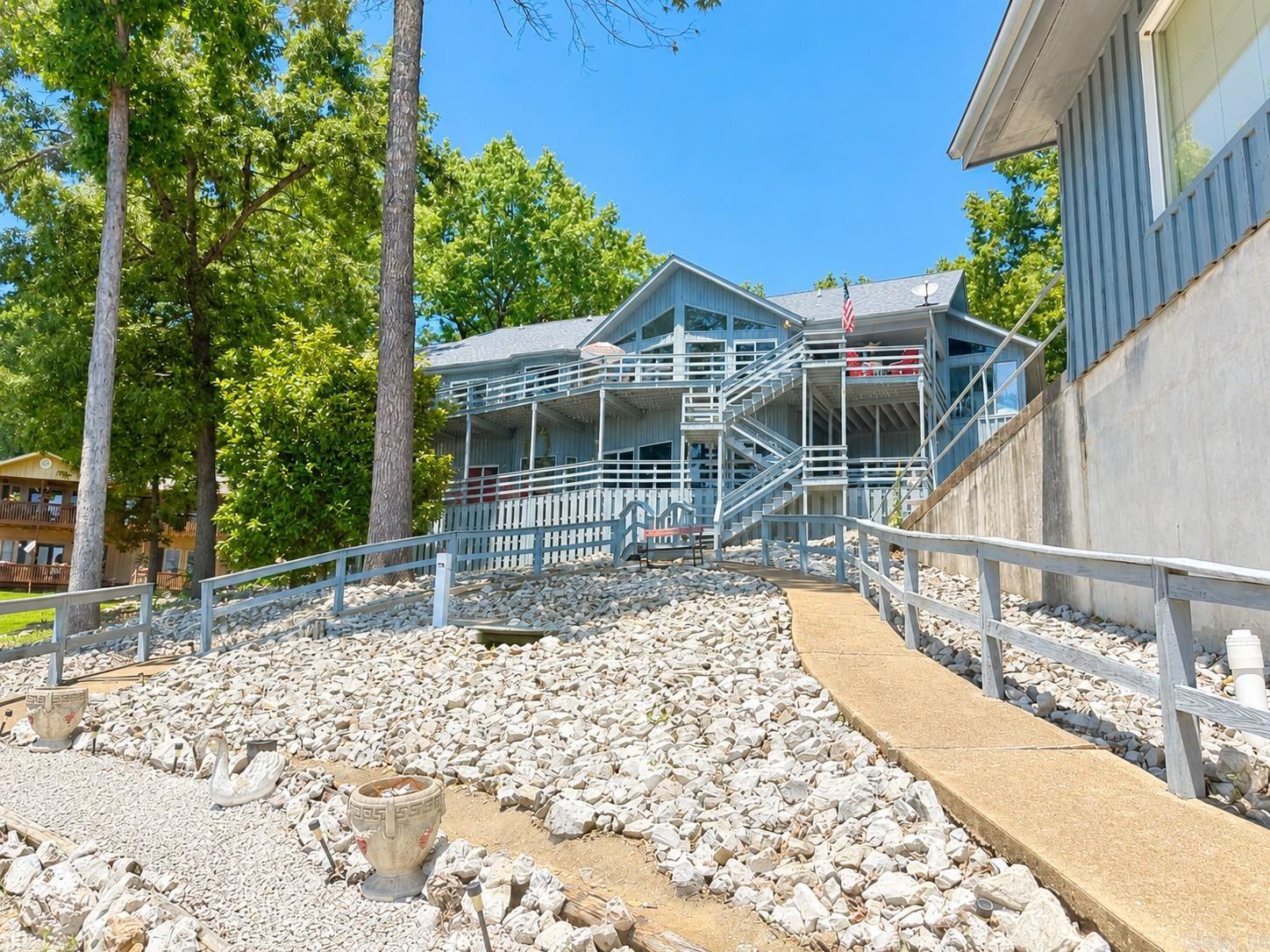 56 N Lakeshore Drive  Cherokee Village, AR