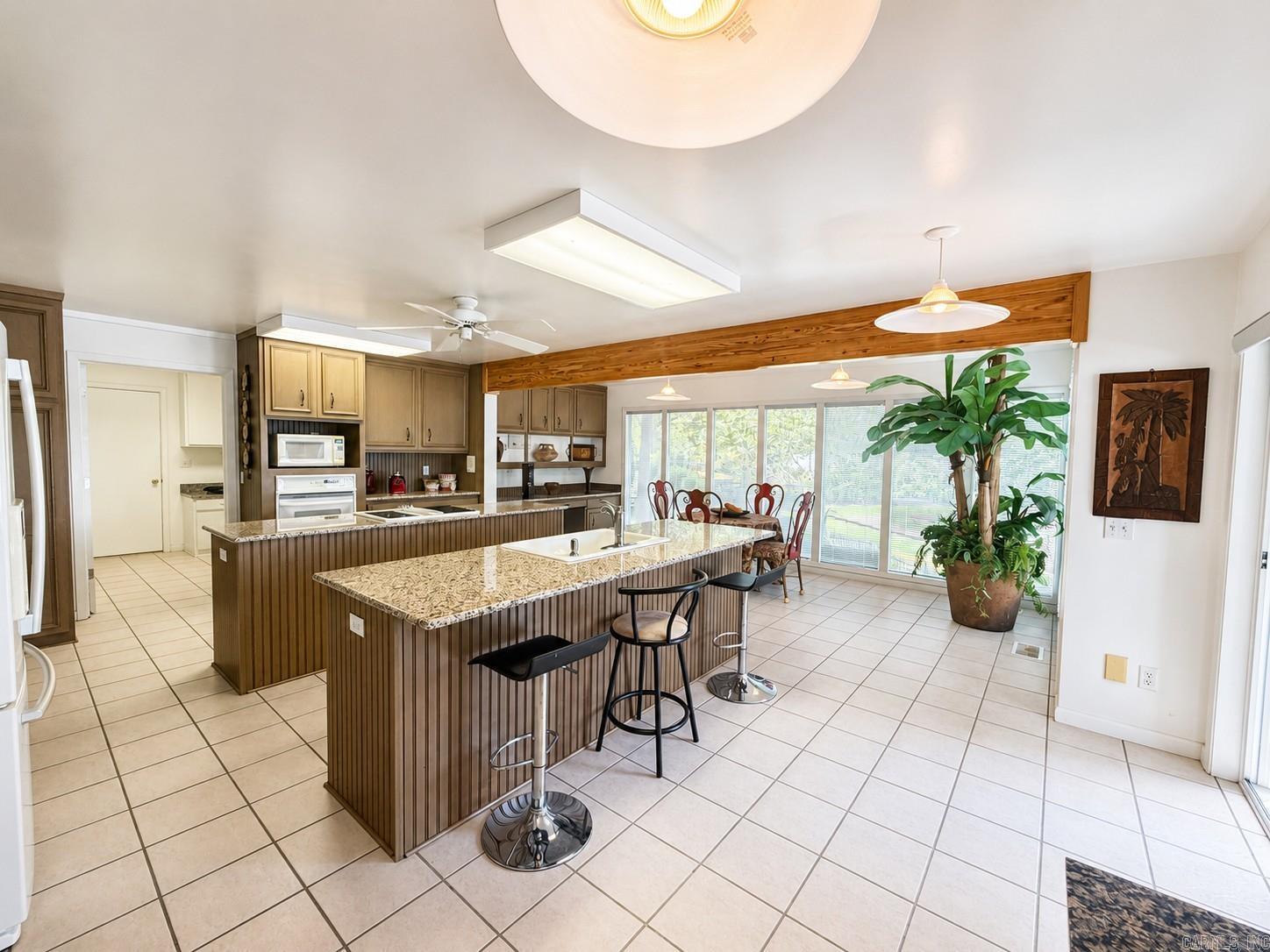 56 N Lakeshore Drive  Cherokee Village, AR