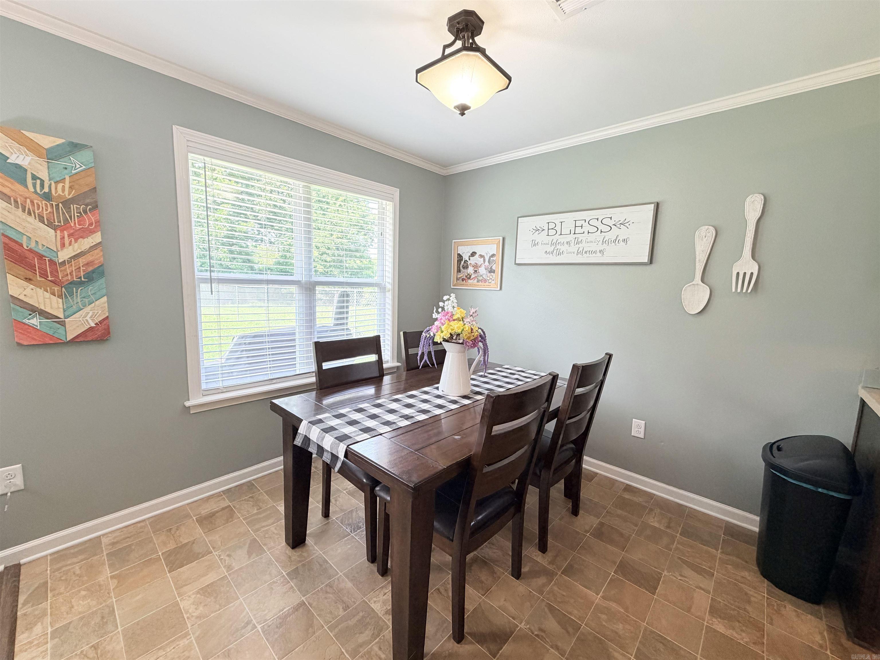 7007 Oxford Dr.  White Hall, AR