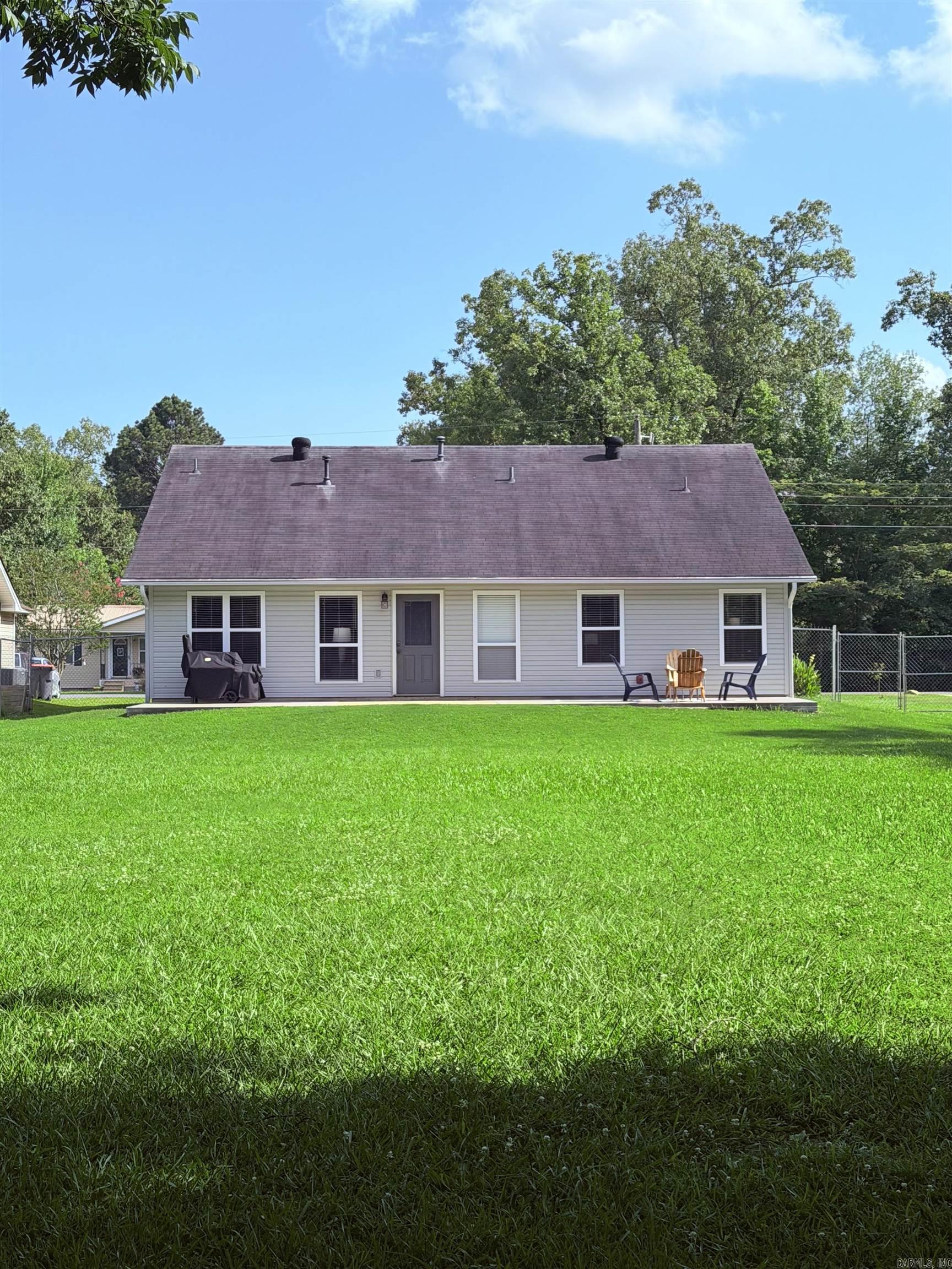 7007 Oxford Dr.  White Hall, AR