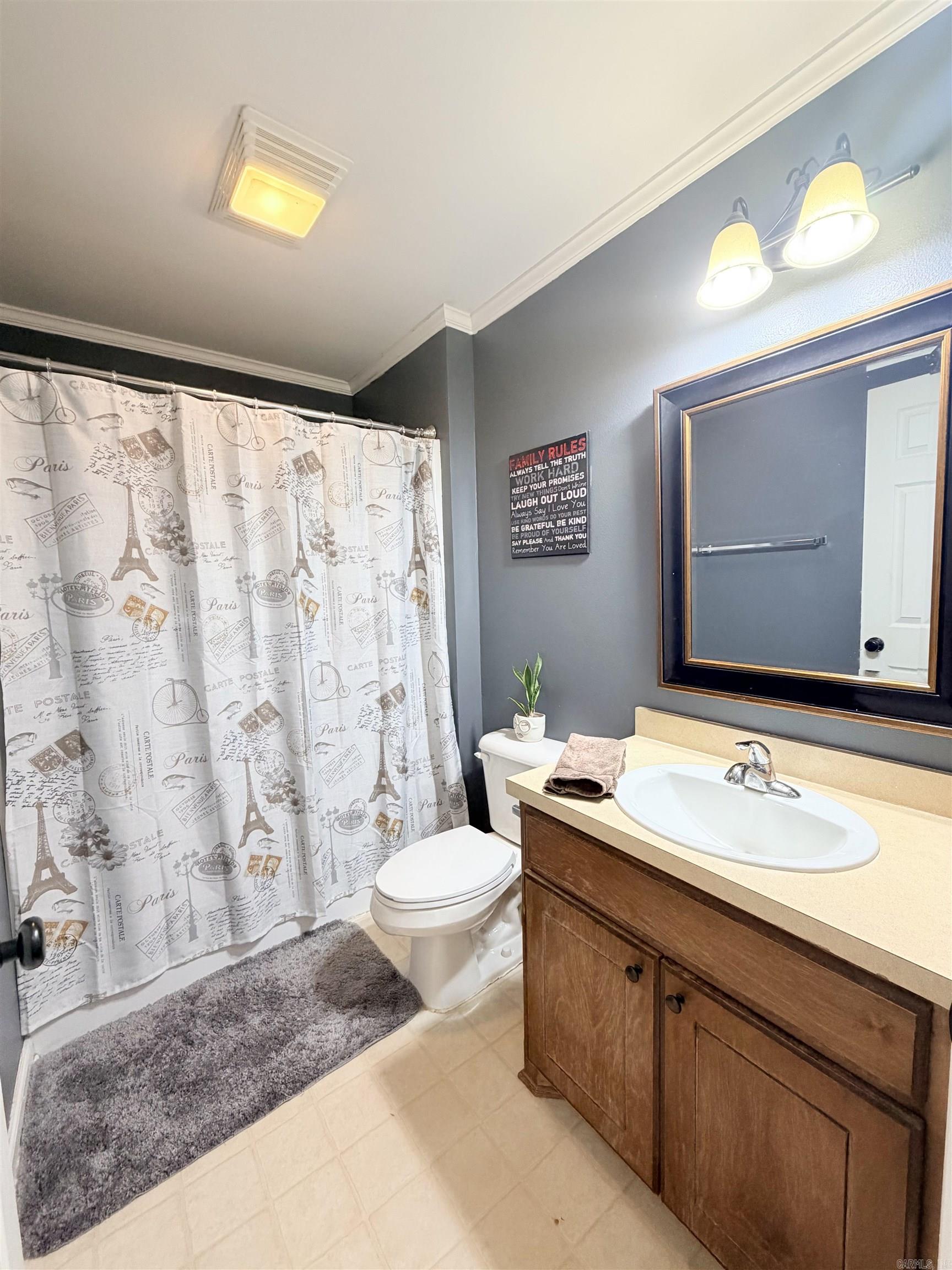 7007 Oxford Dr.  White Hall, AR