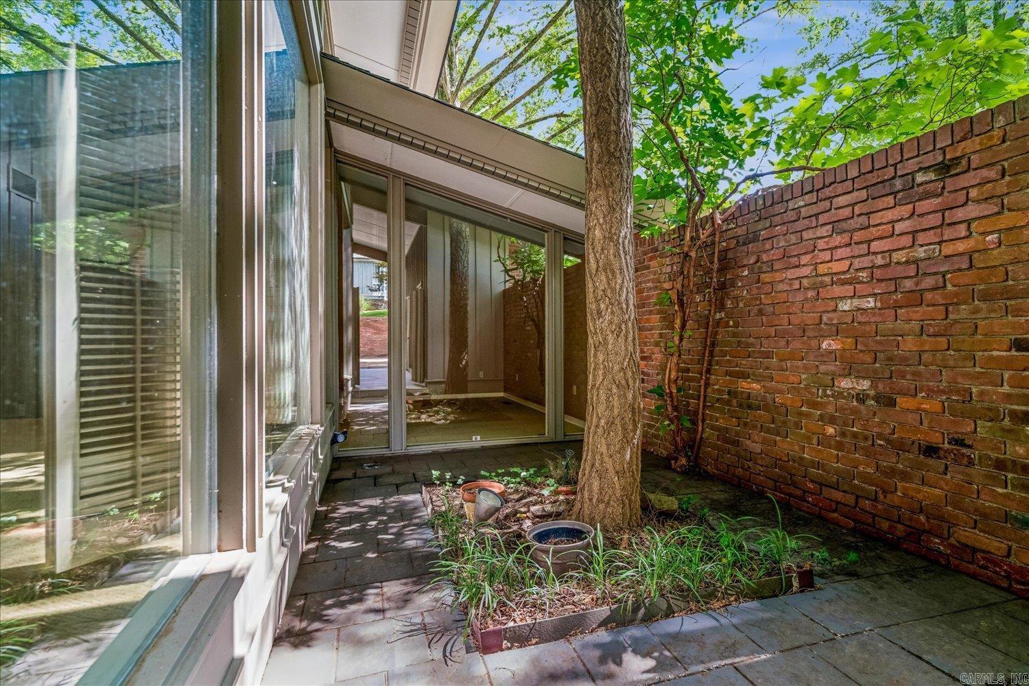 228 Summit  Forrest City, AR