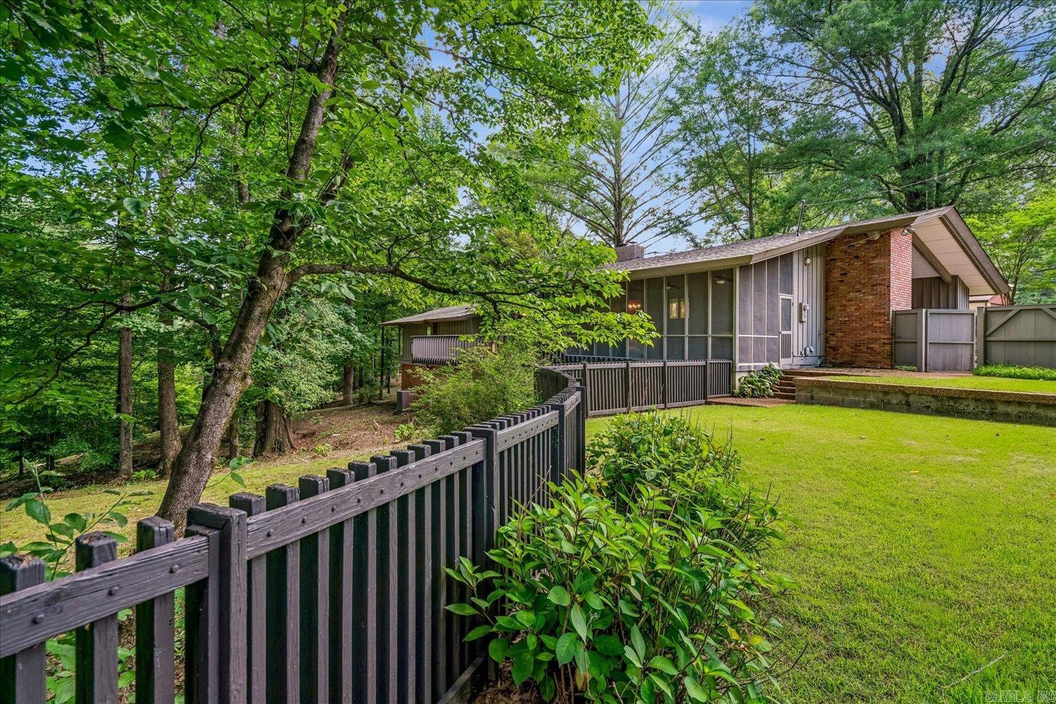 228 Summit  Forrest City, AR
