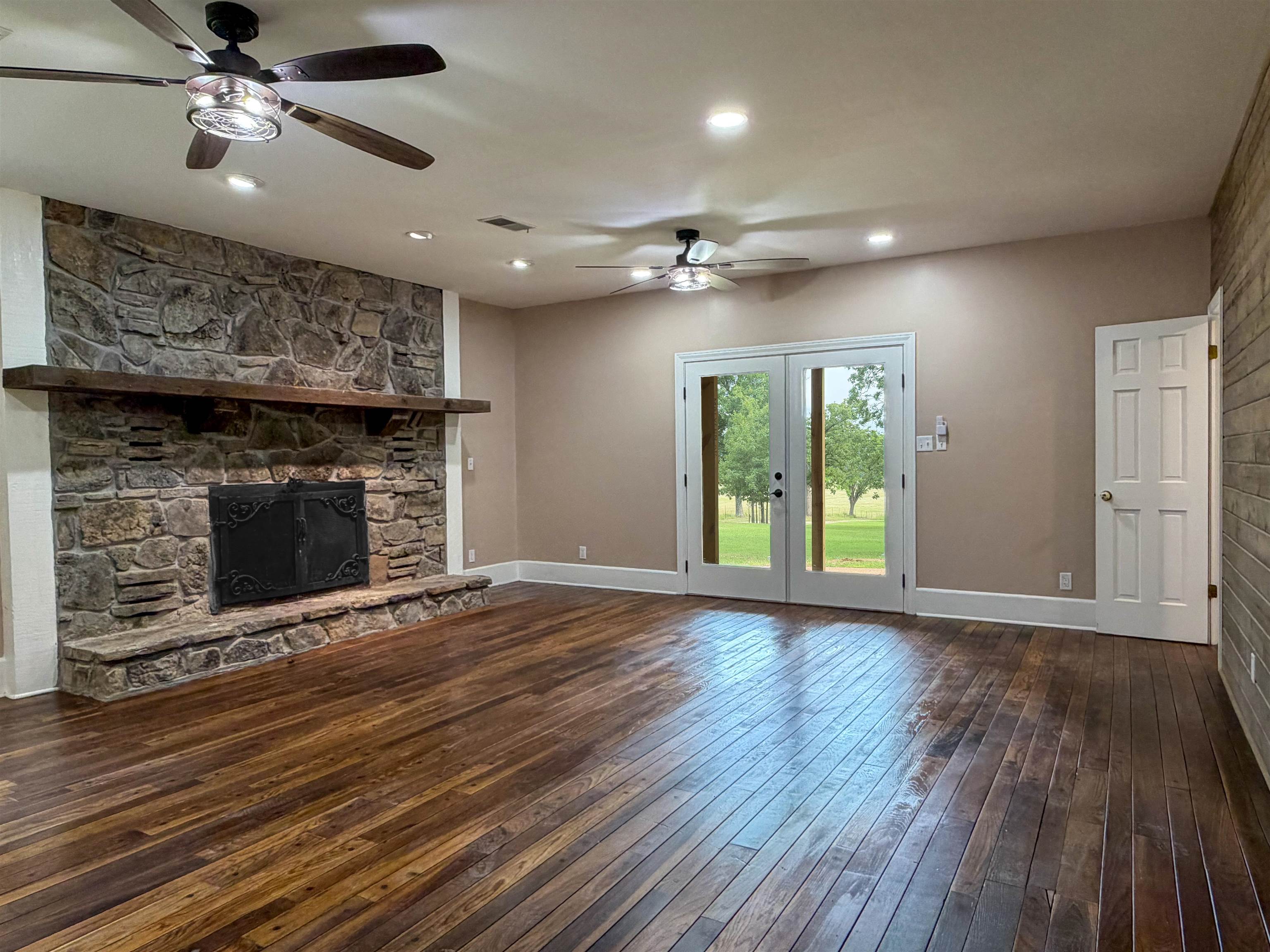 201 E Marshall  Cherokee Village, AR