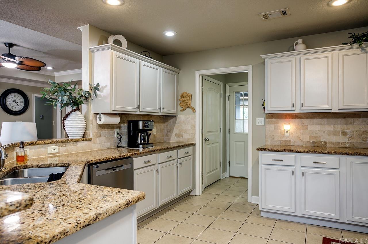 6034 Beaver Run Ln  Jonesboro, AR