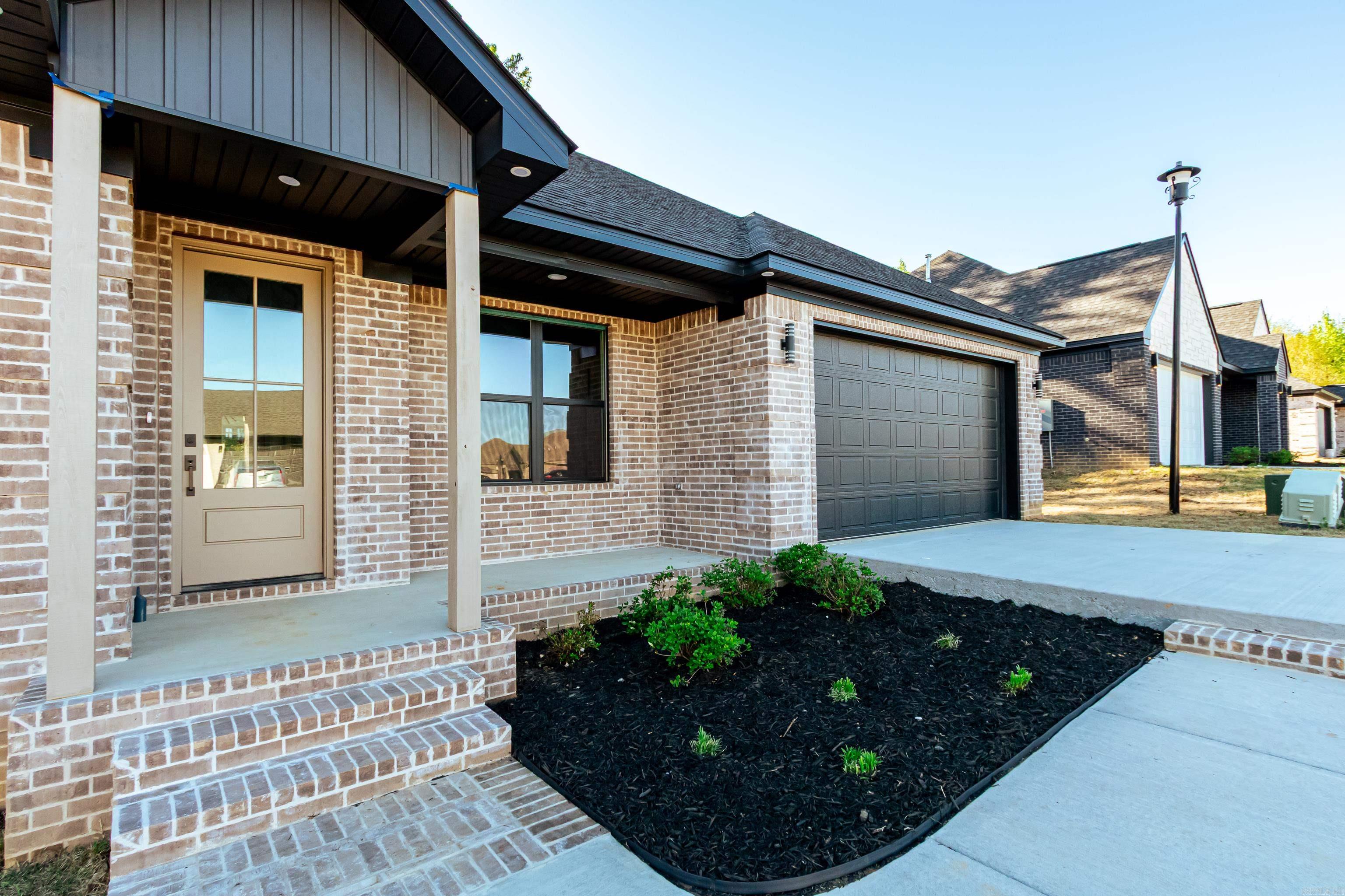 1433 JUSTICE  Jacksonville, AR