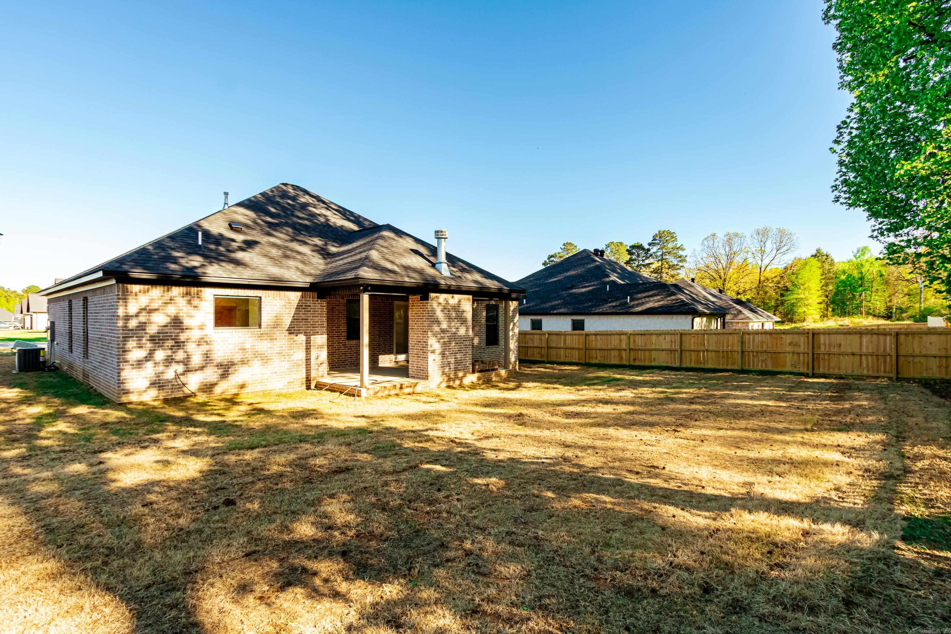 1433 JUSTICE  Jacksonville, AR