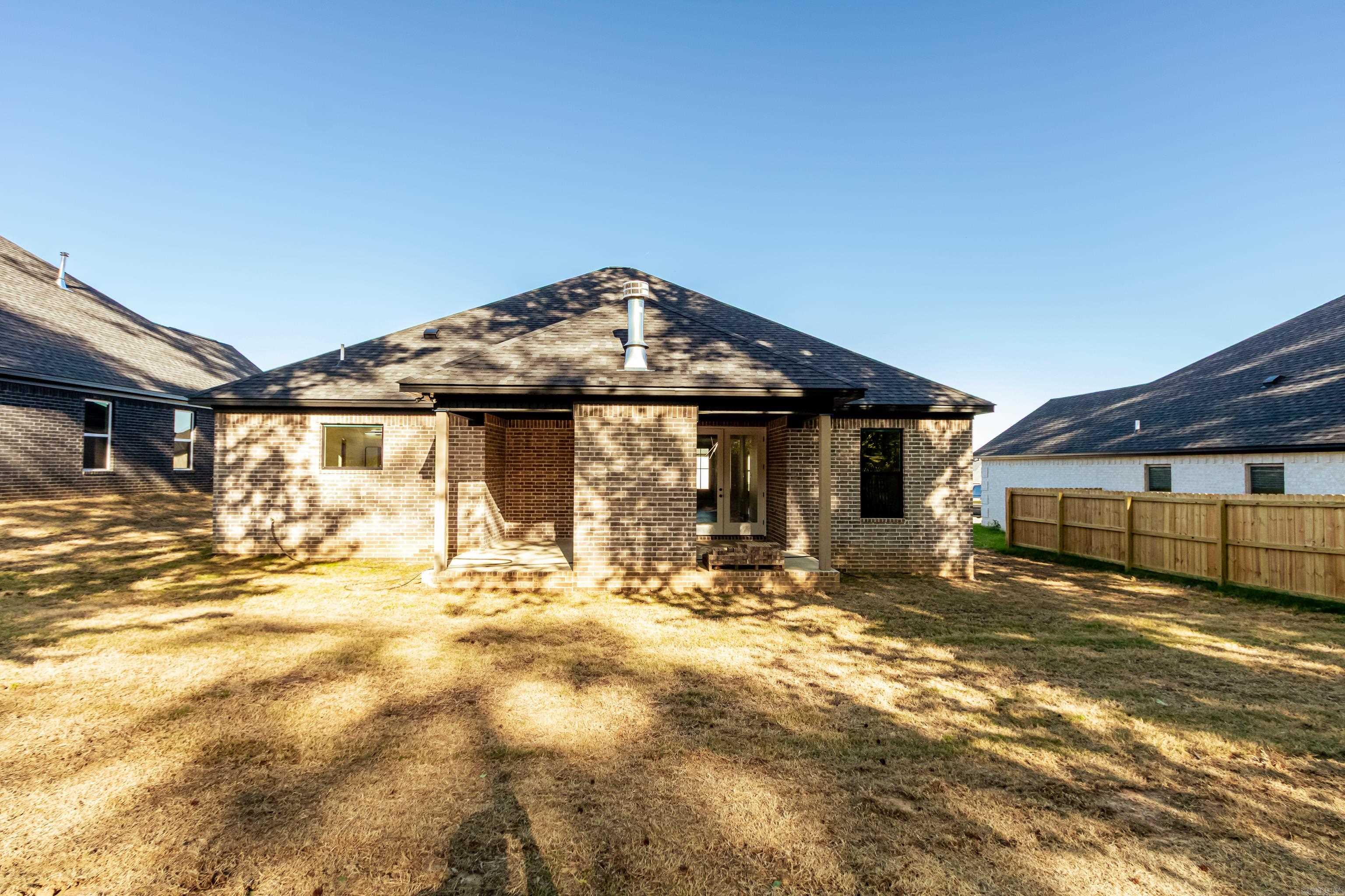 1433 JUSTICE  Jacksonville, AR