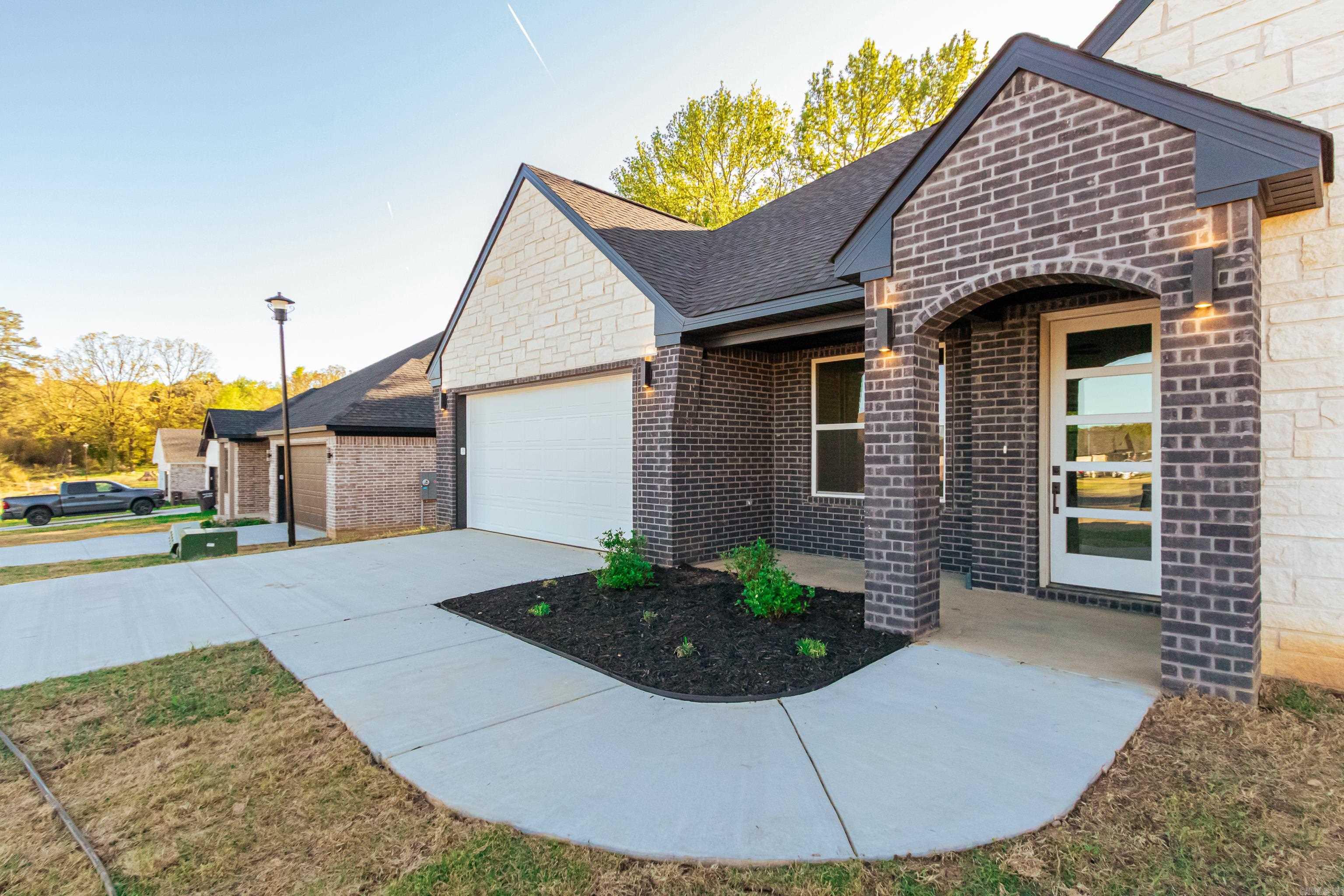 1437 Justice  Jacksonville, AR