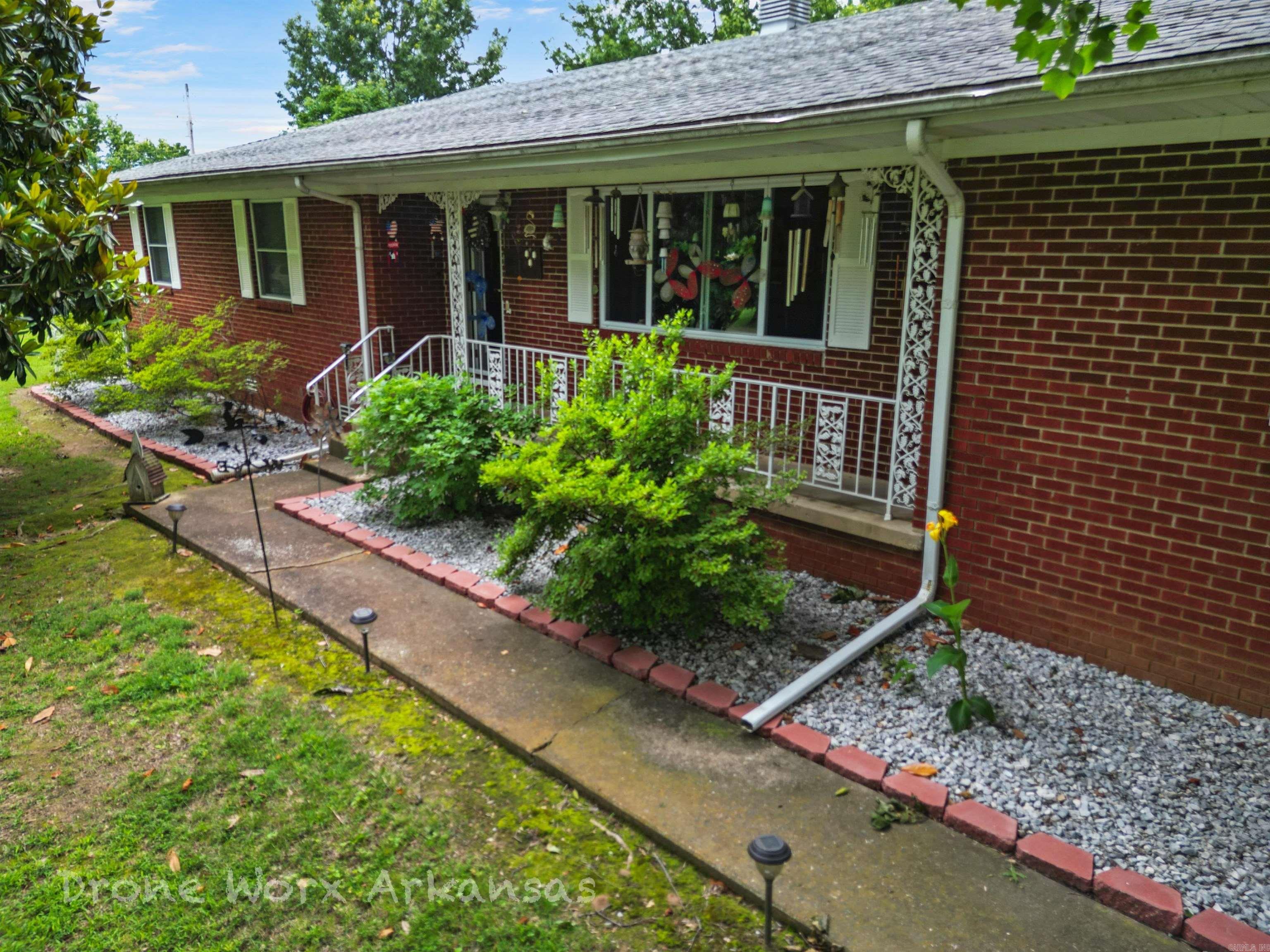 213 Westwood  Marshall, AR