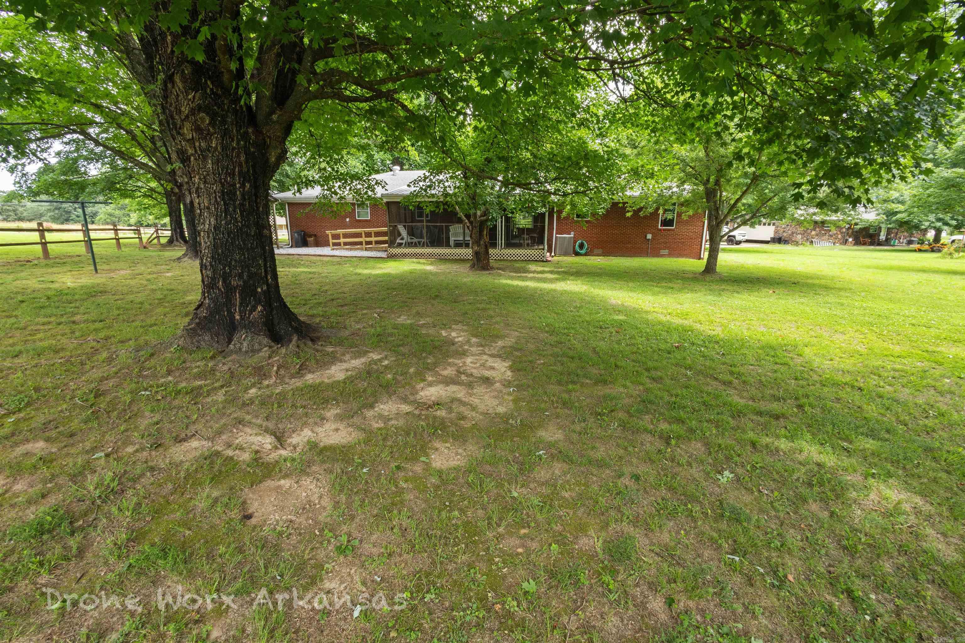 213 Westwood  Marshall, AR
