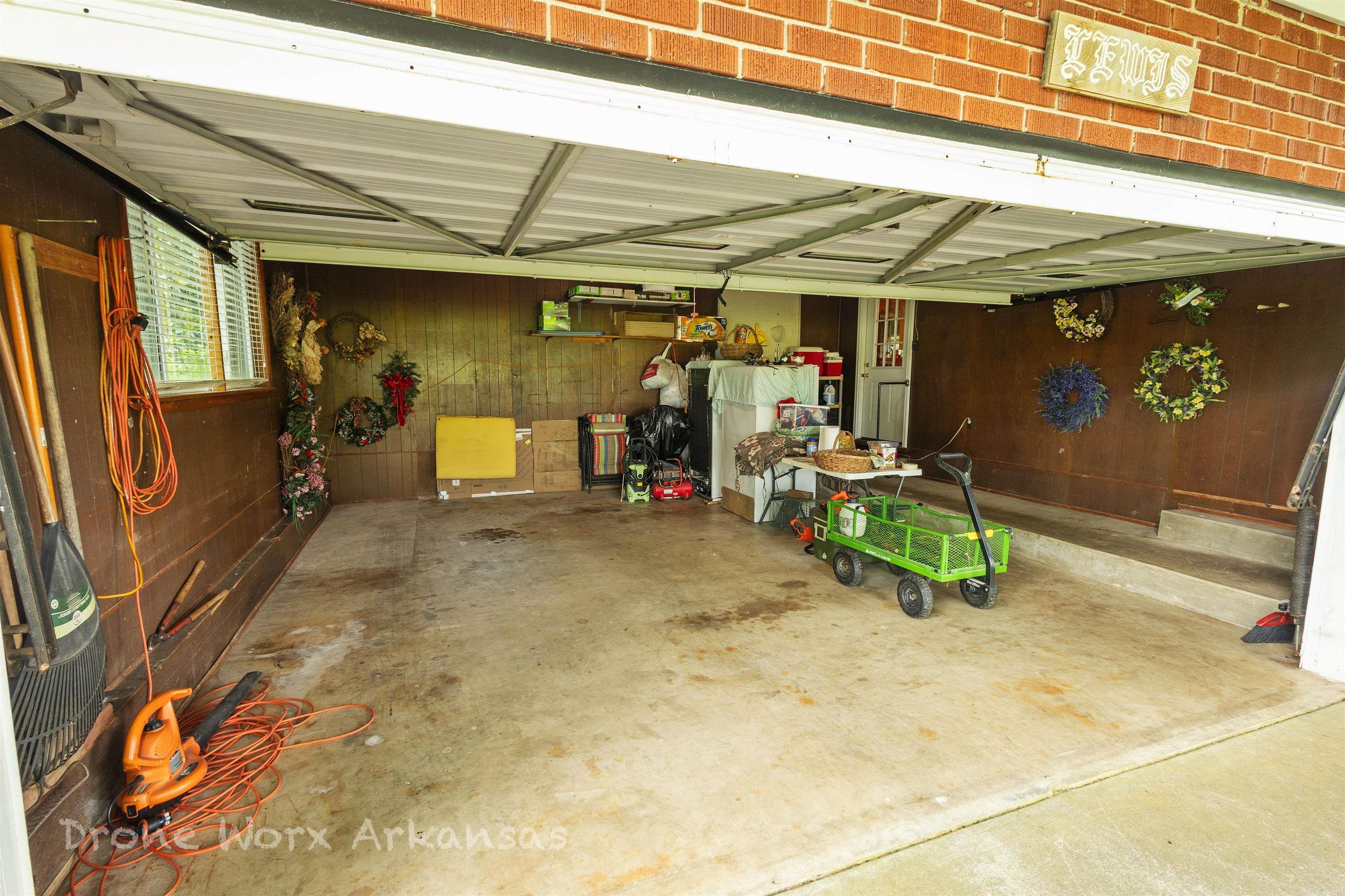213 Westwood  Marshall, AR
