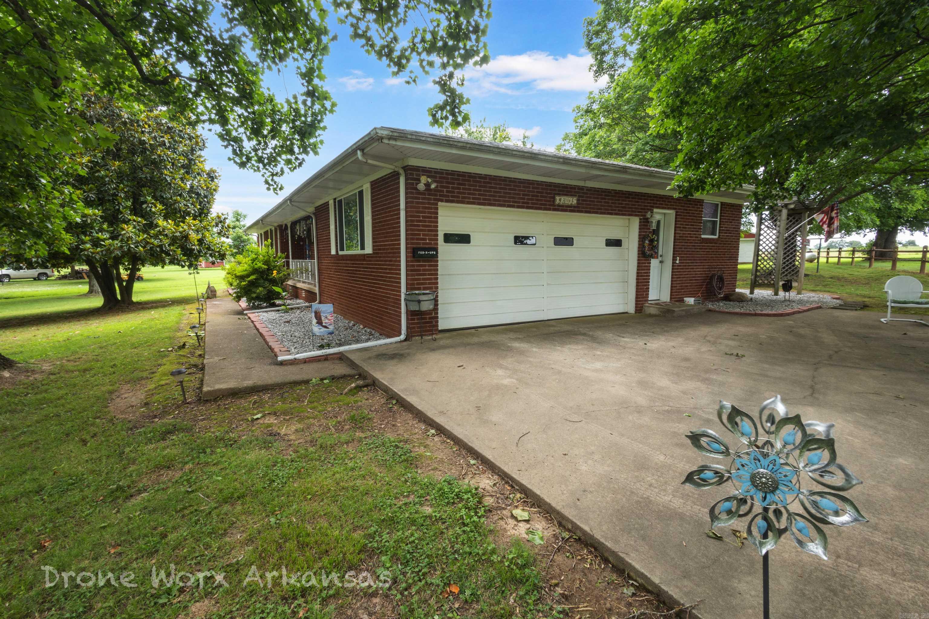 213 Westwood  Marshall, AR