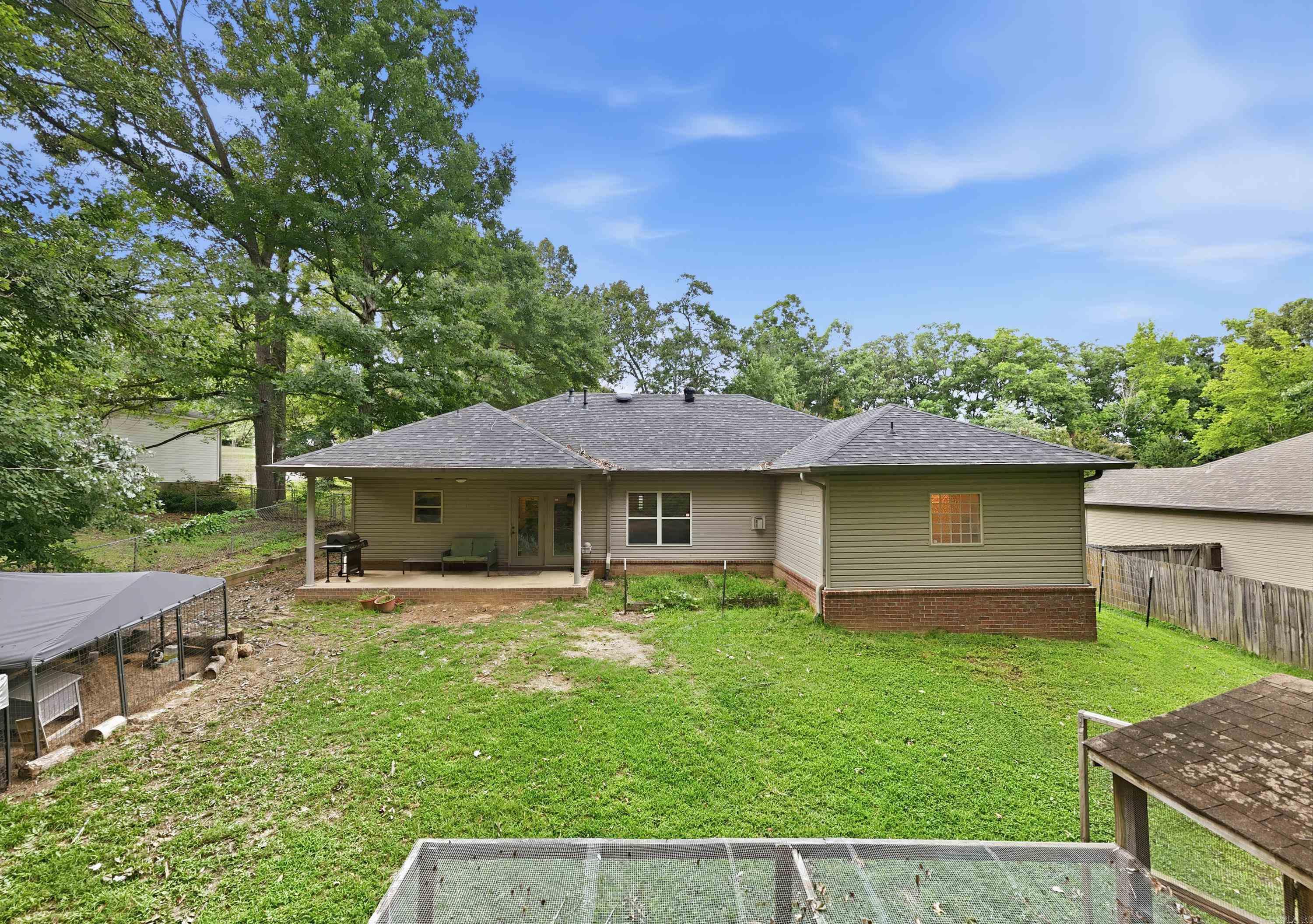 3013 W Greenbrier  Benton, AR