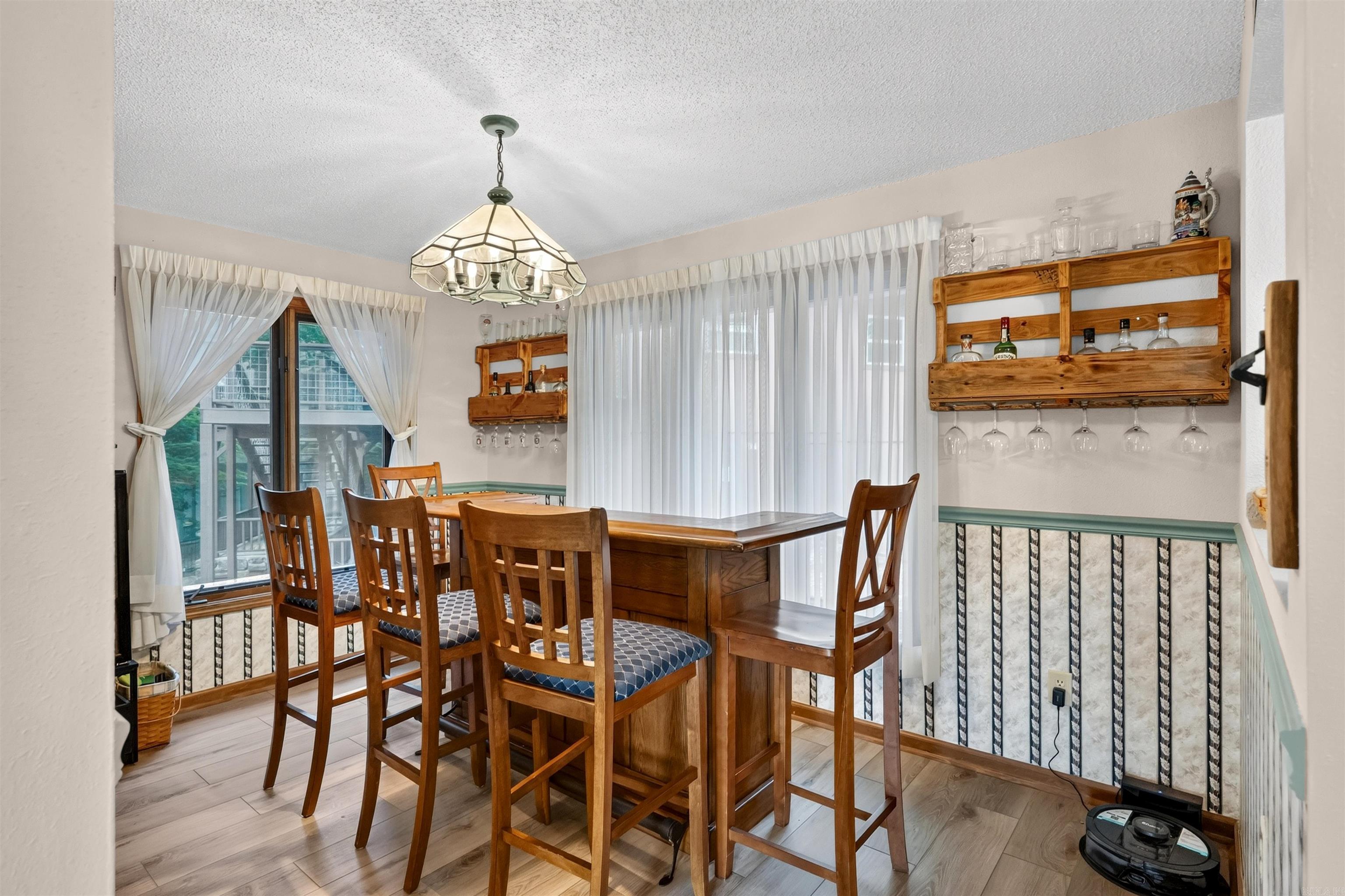 7 Llana  Hot Springs Village, AR