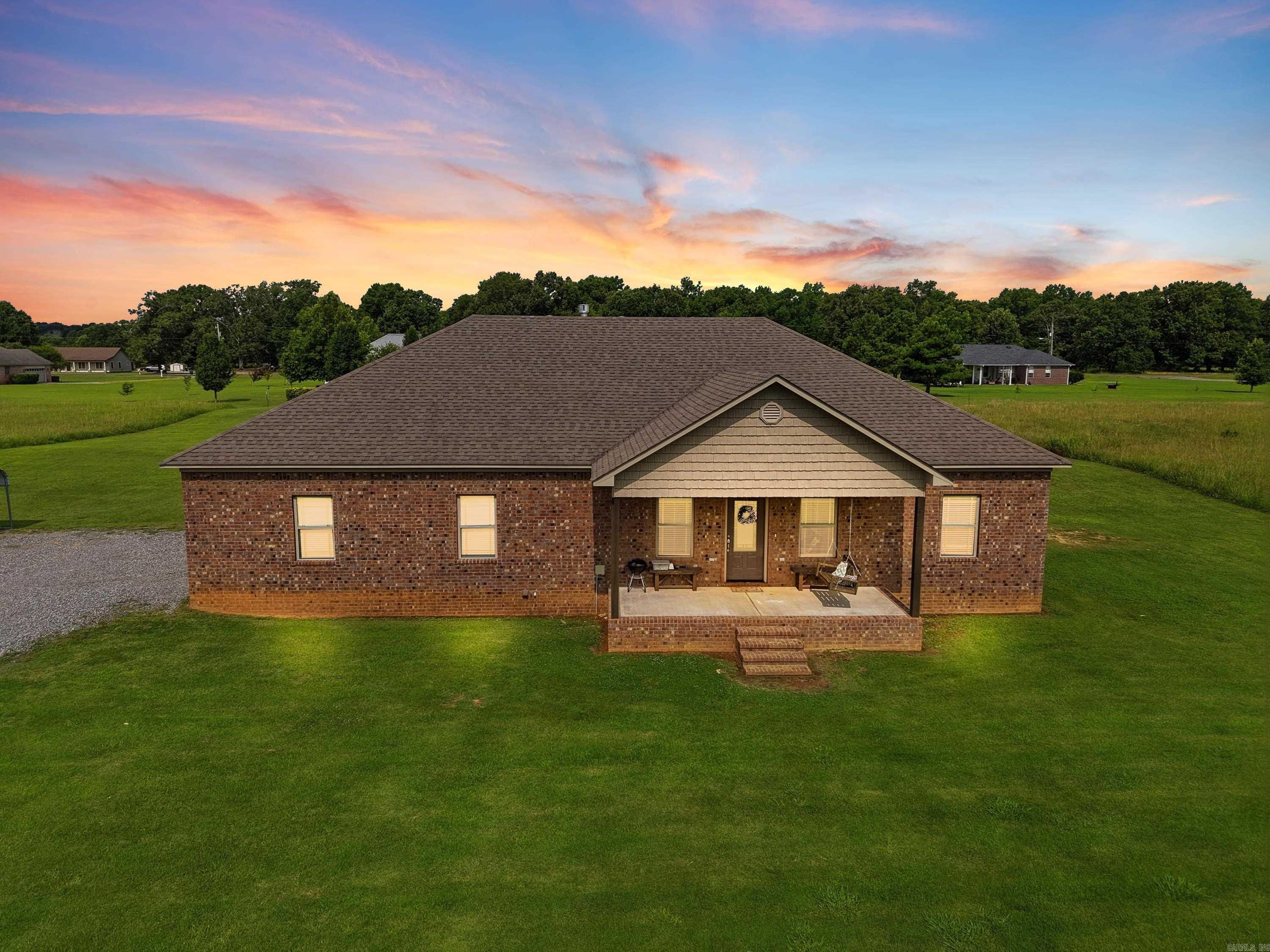 15 Siloam  Mt. Vernon, AR