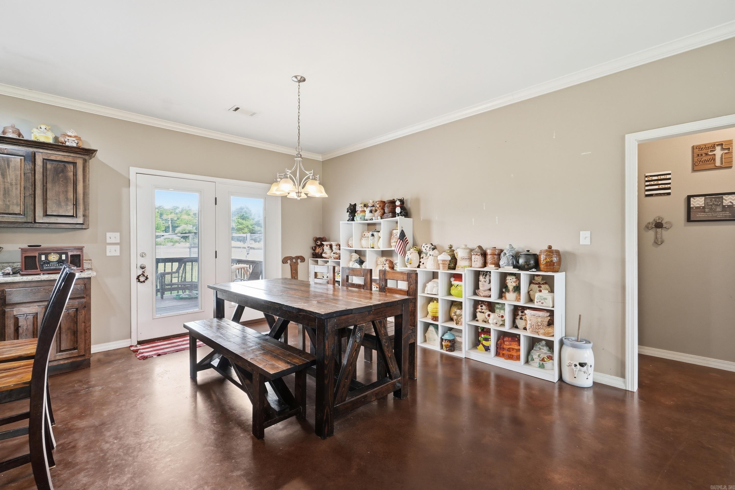 15 Siloam  Mt. Vernon, AR