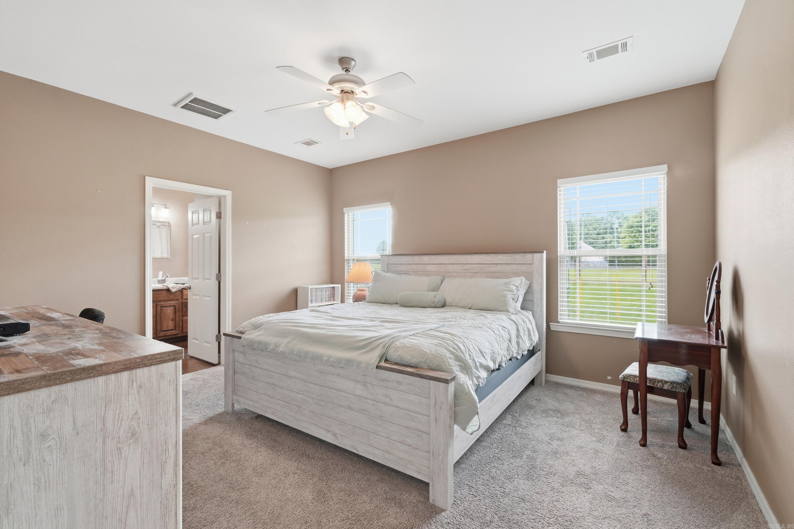 15 Siloam  Mt. Vernon, AR
