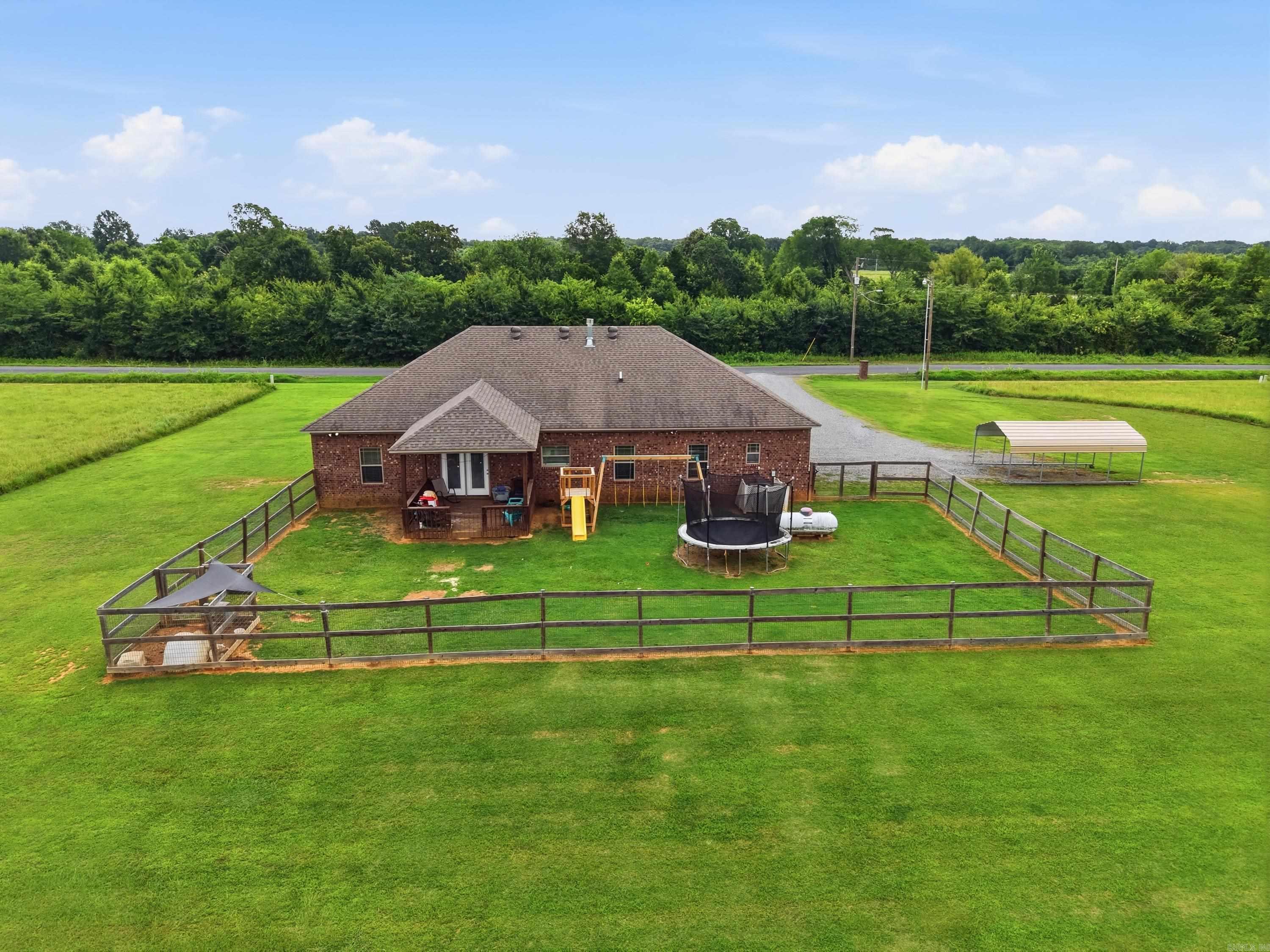 15 Siloam  Mt. Vernon, AR