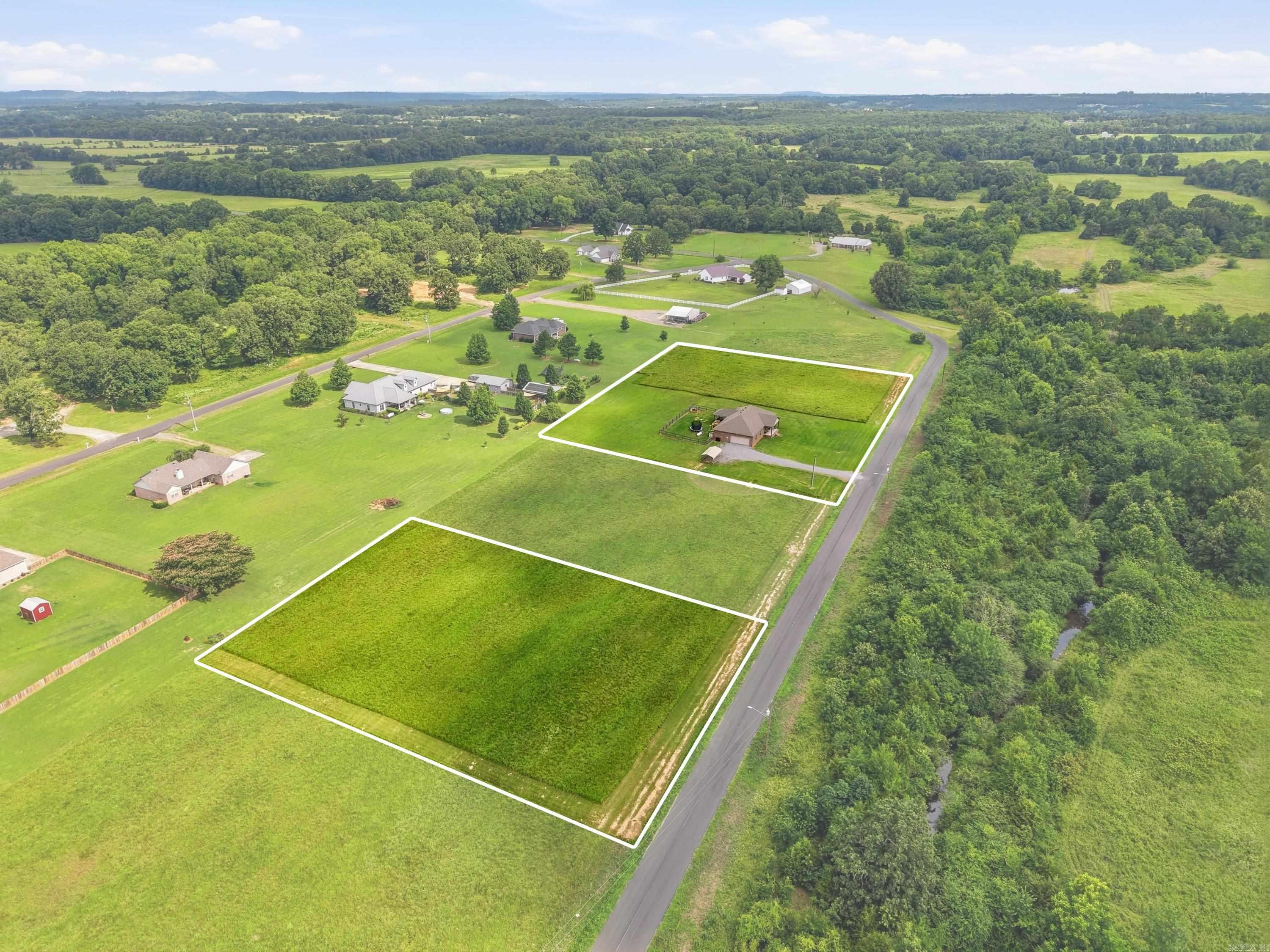 15 Siloam  Mt. Vernon, AR