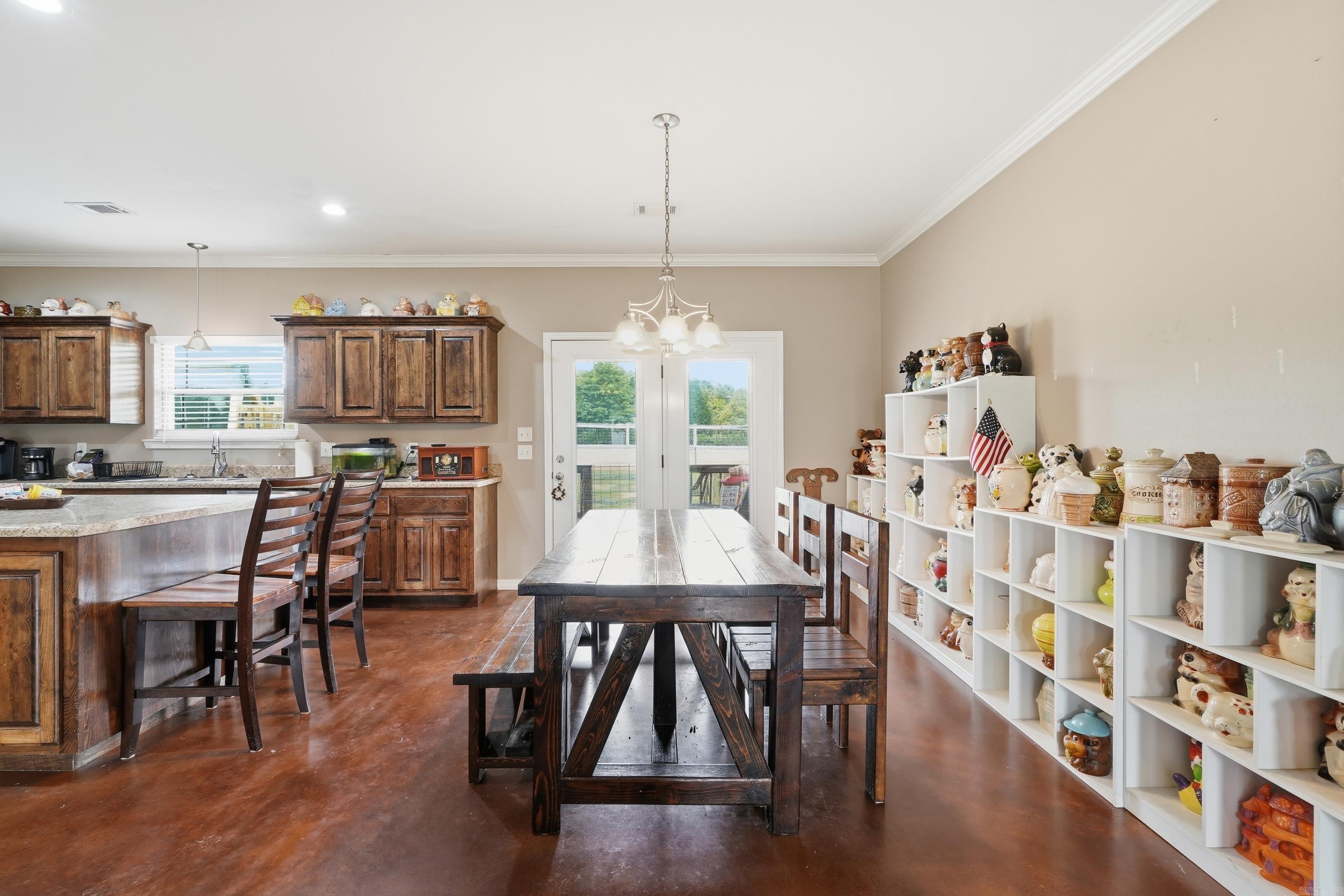 15 Siloam  Mt. Vernon, AR