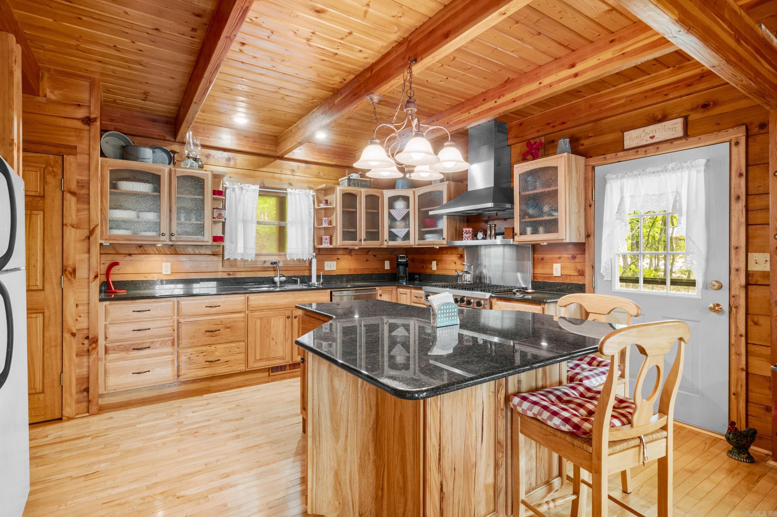 257 Lake Park  Shirley, AR