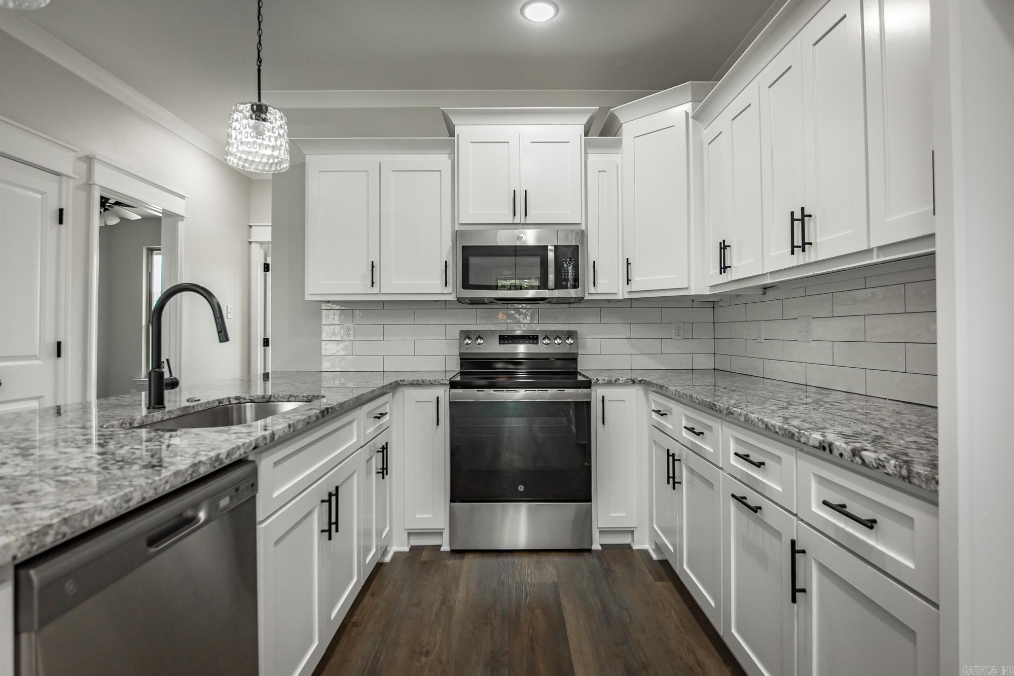 942 Villa Vista  Cabot, AR