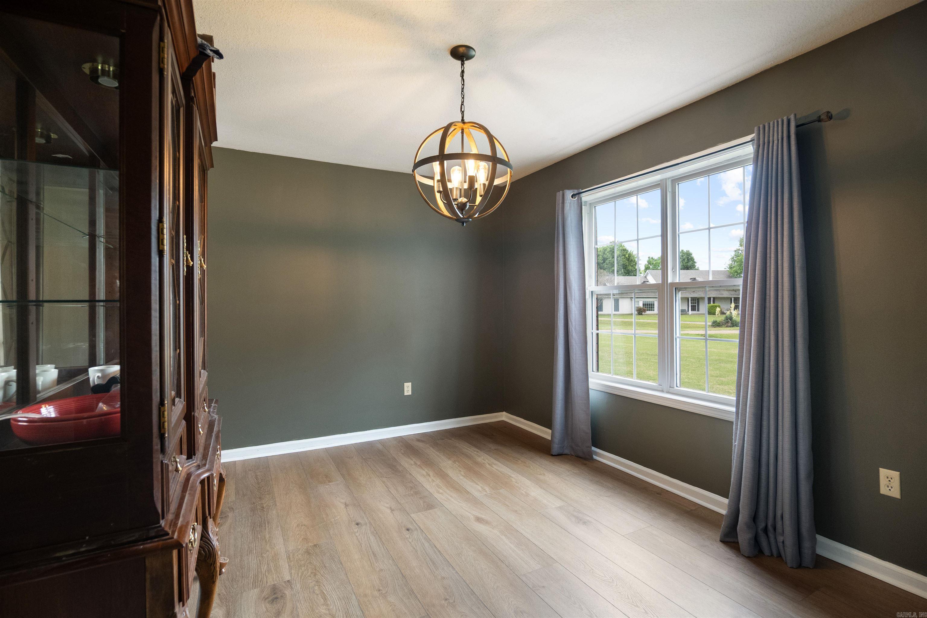 13298 Dixie  Trumann, AR