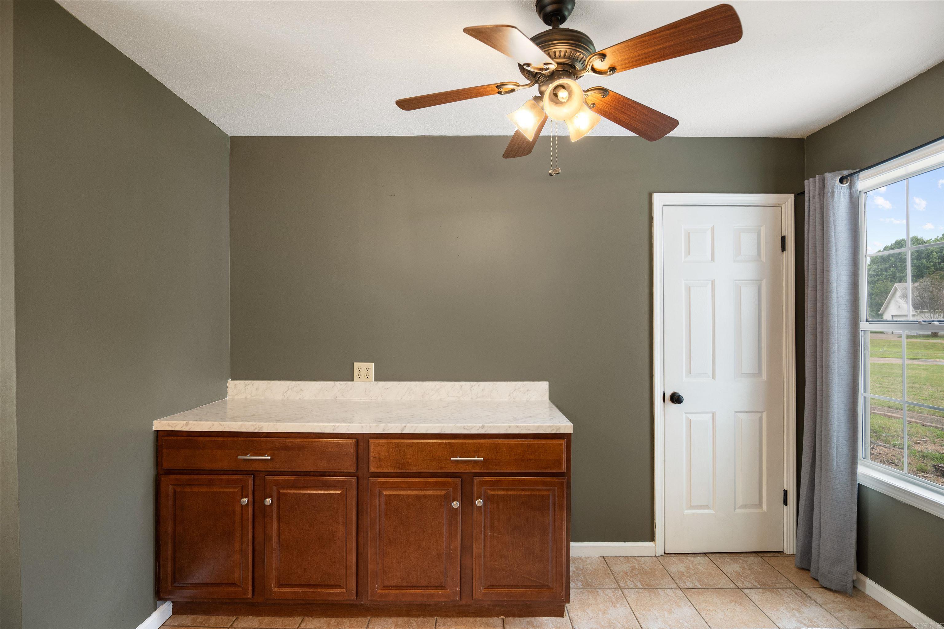 13298 Dixie  Trumann, AR