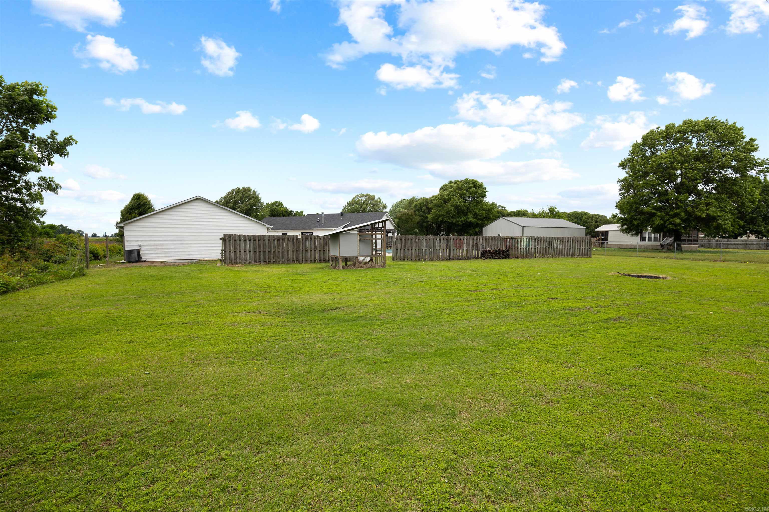 13298 Dixie  Trumann, AR