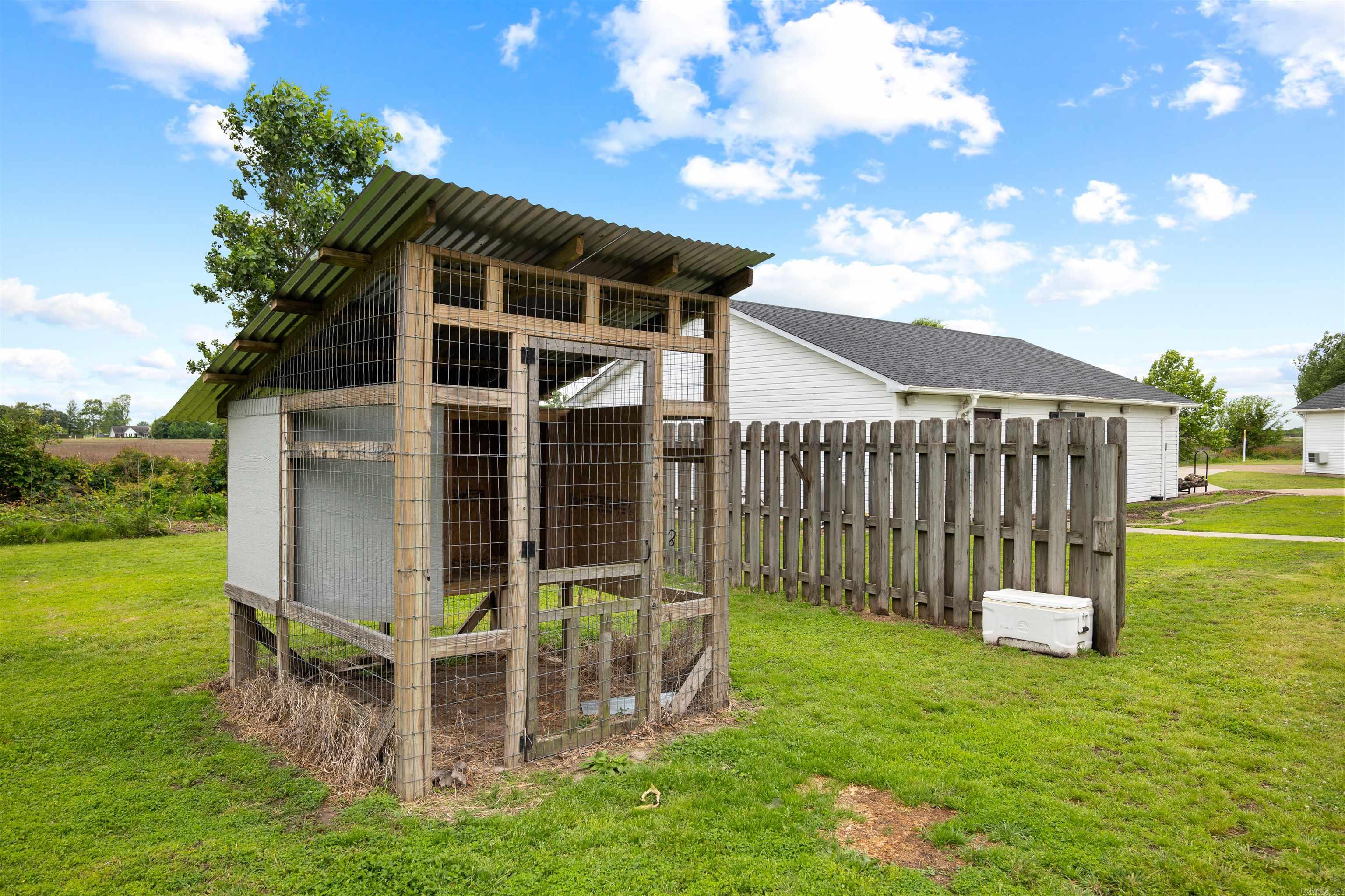 13298 Dixie  Trumann, AR