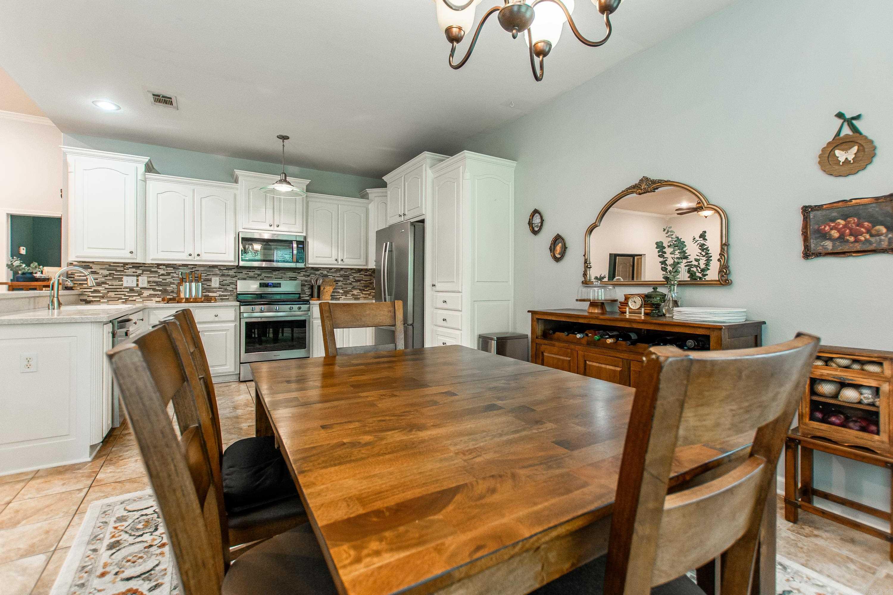 1816 Windridge  Sherwood, AR