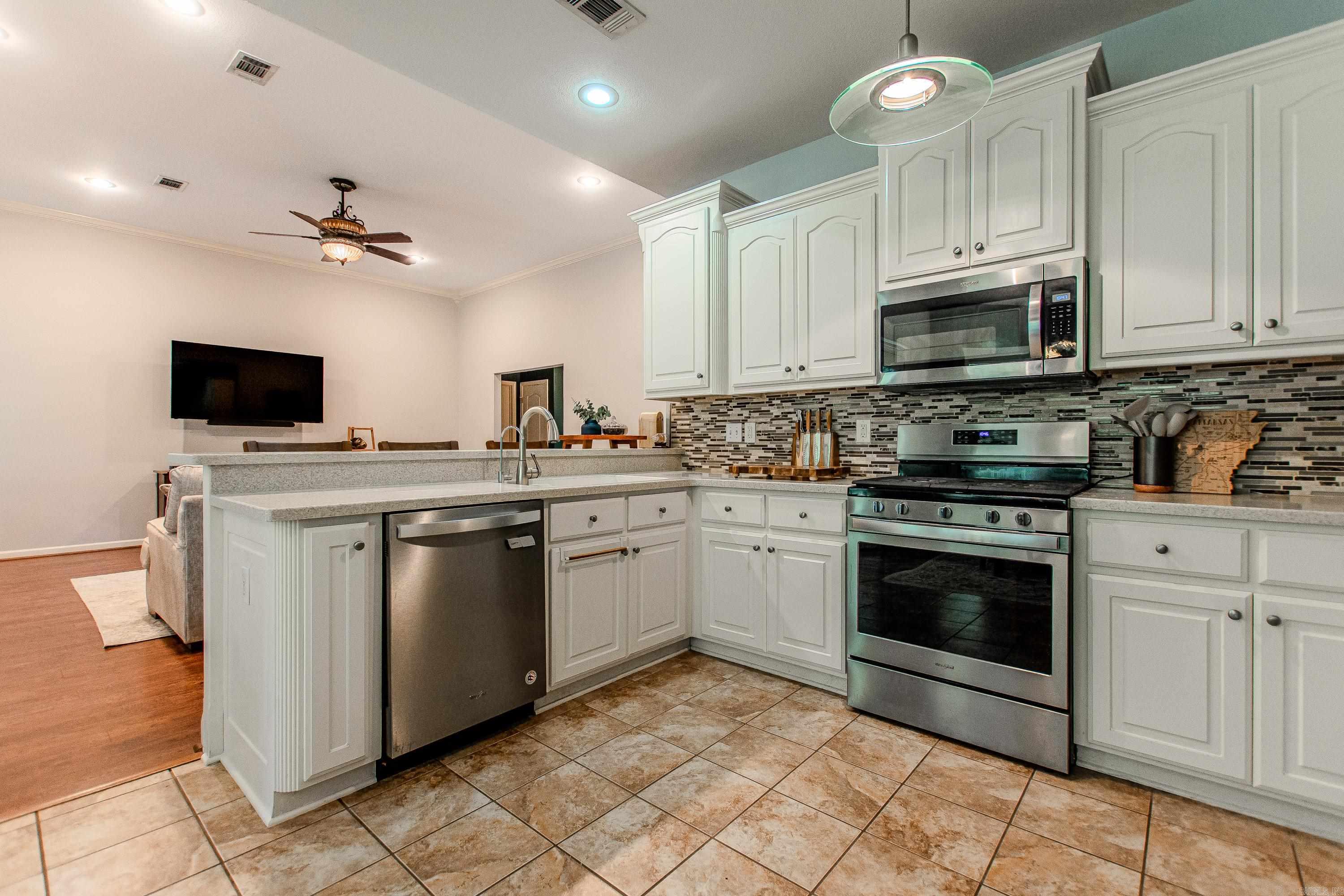 1816 Windridge  Sherwood, AR