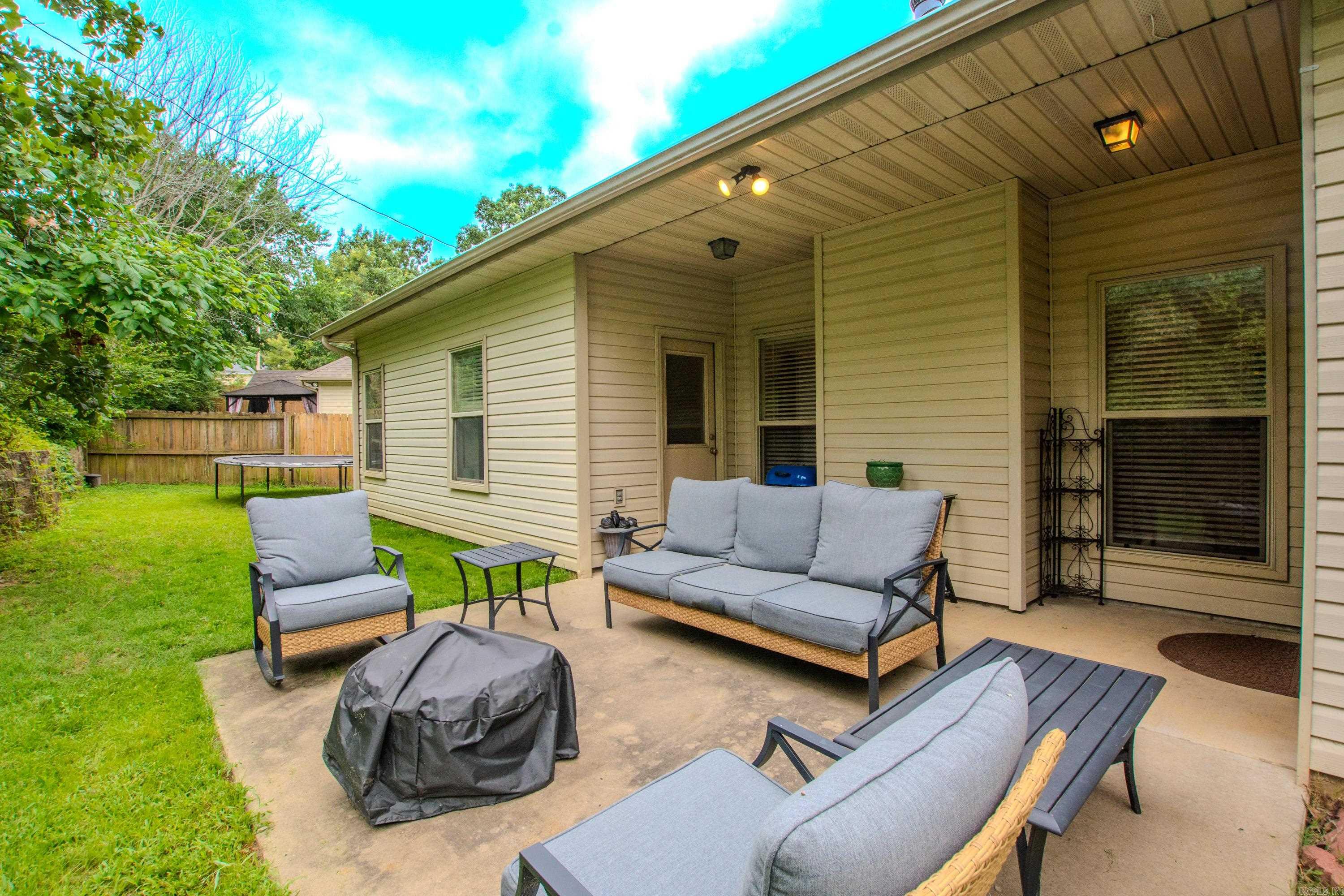 1816 Windridge  Sherwood, AR