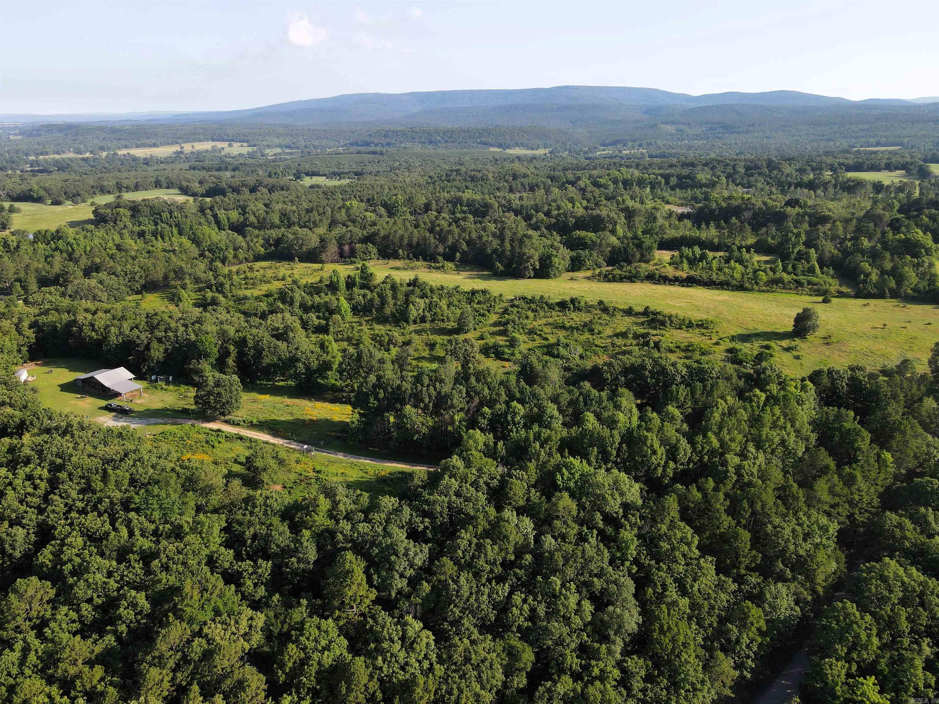 35 Cedar Creek  Jerusalem, AR