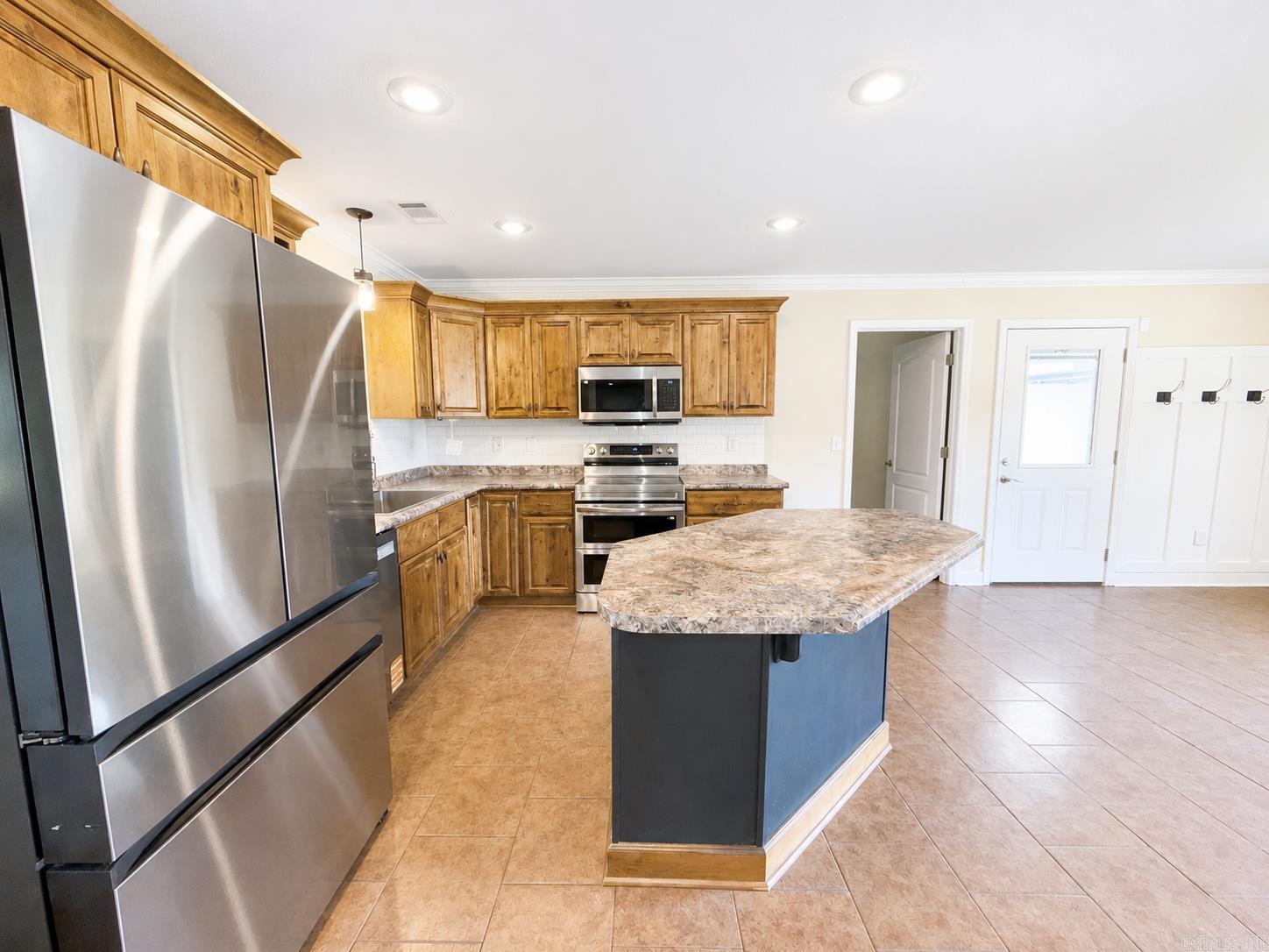 83 COUNTY ROAD 7629  Jonesboro, AR