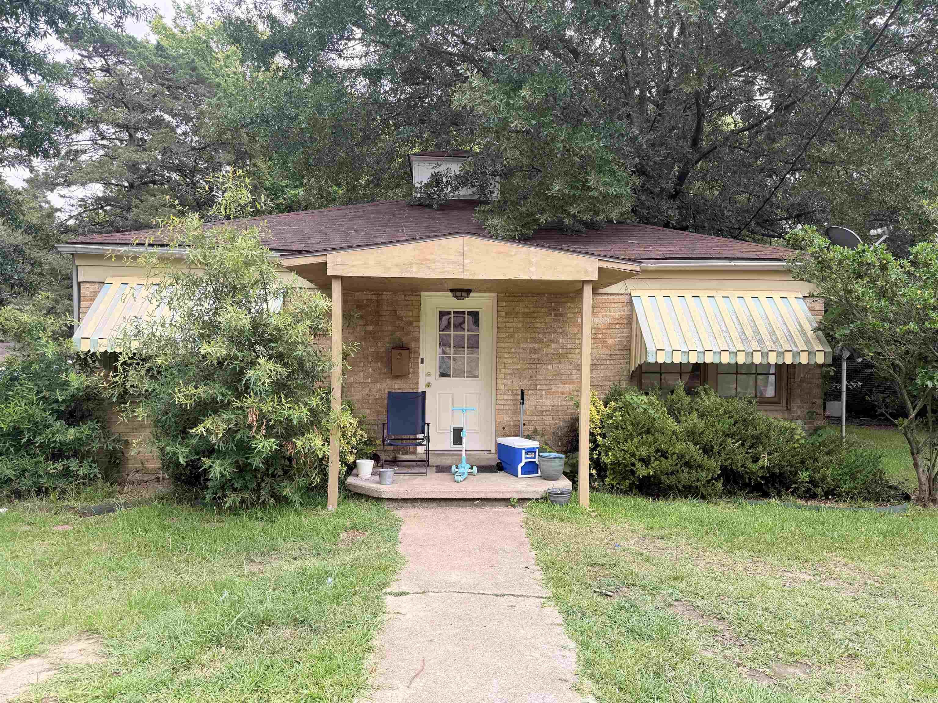 509 S Main  Monticello, AR