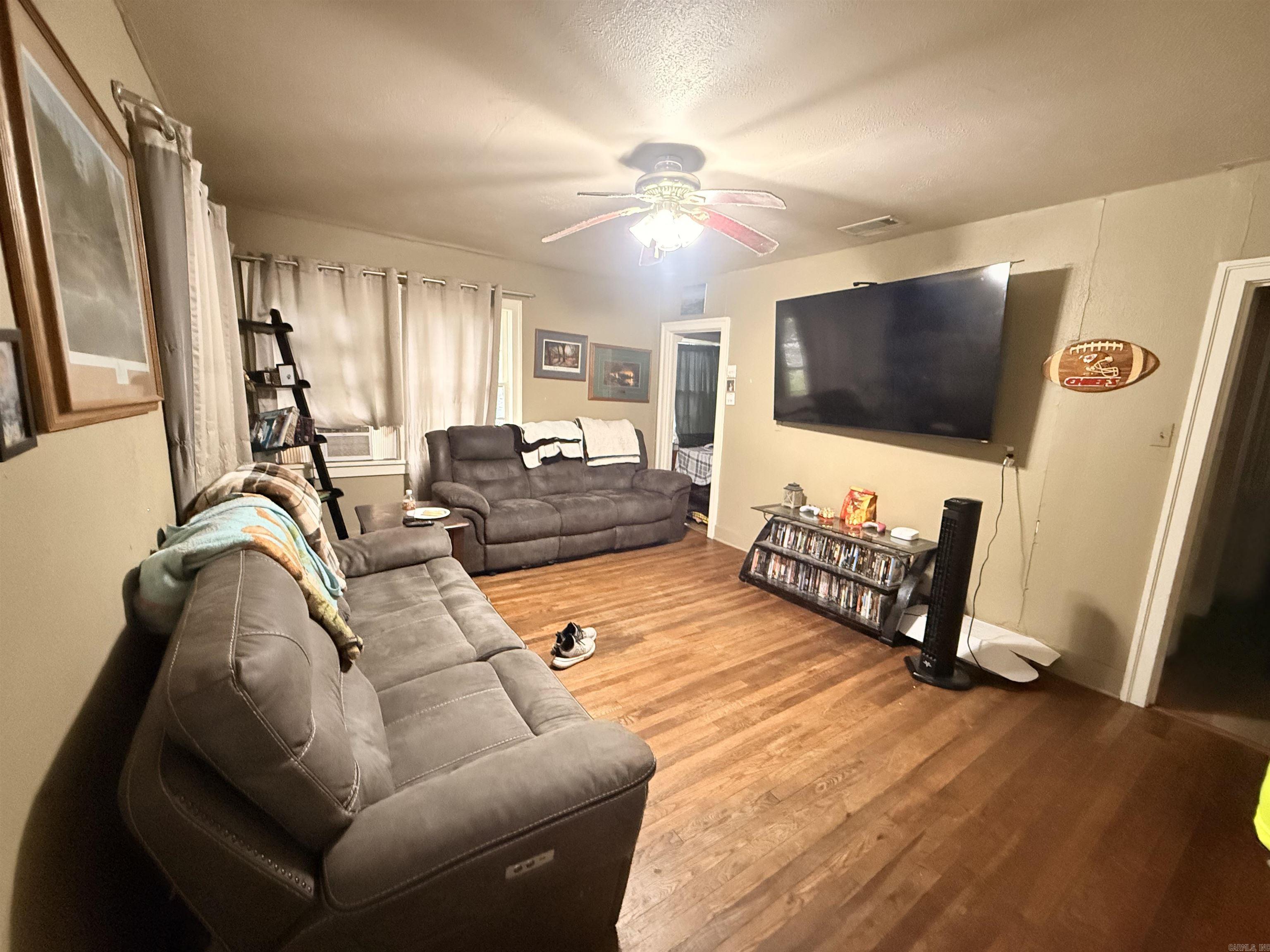 509 S Main  Monticello, AR
