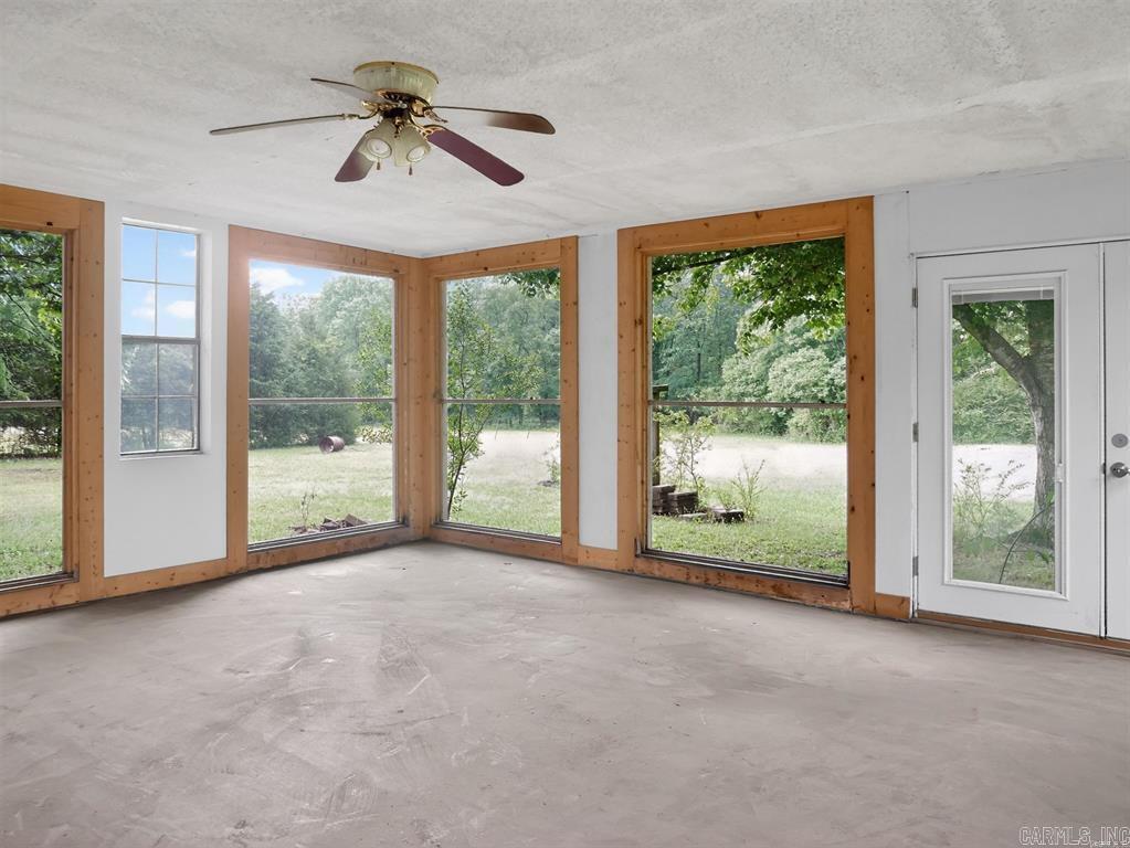 121 Rolling Meadows  Austin, AR
