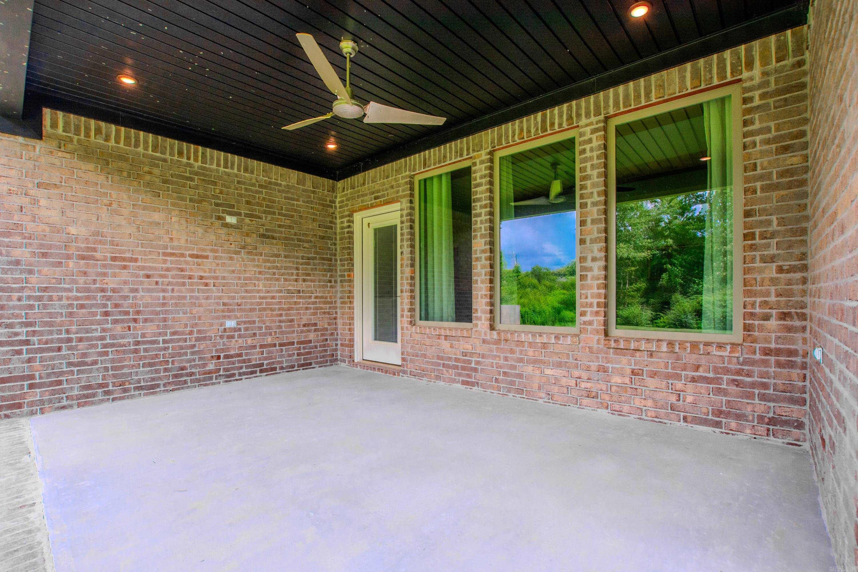 2301 E Maryland Ave  Sherwood, AR