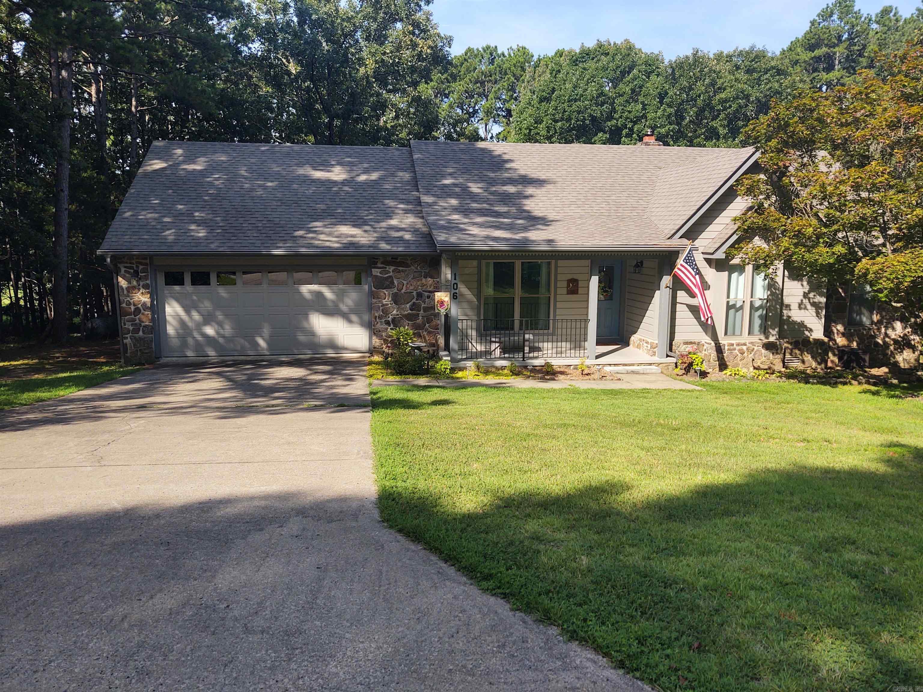 106 Stafford  Fairfield Bay, AR