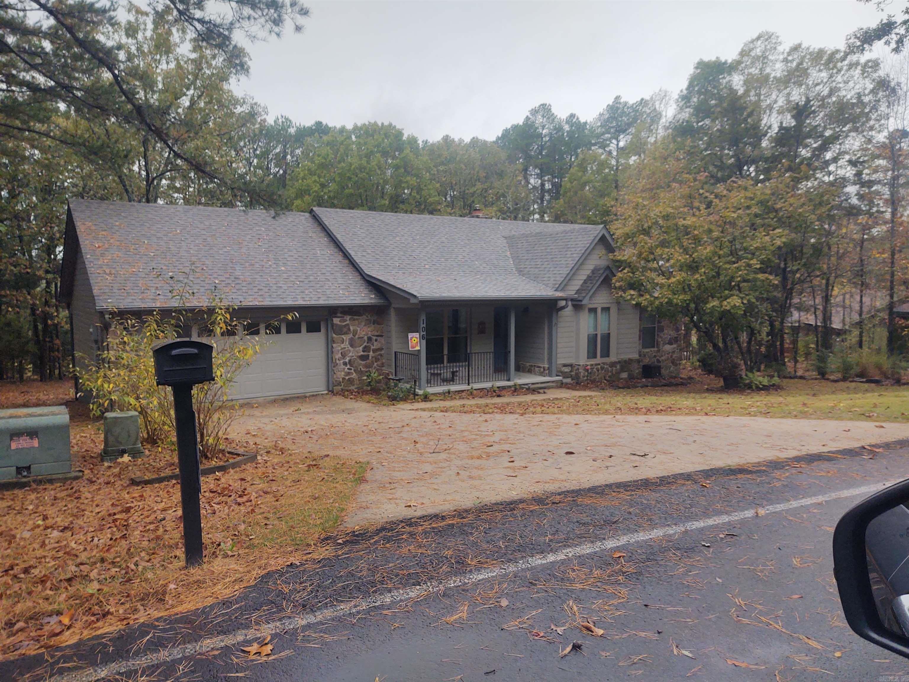 106 Stafford  Fairfield Bay, AR
