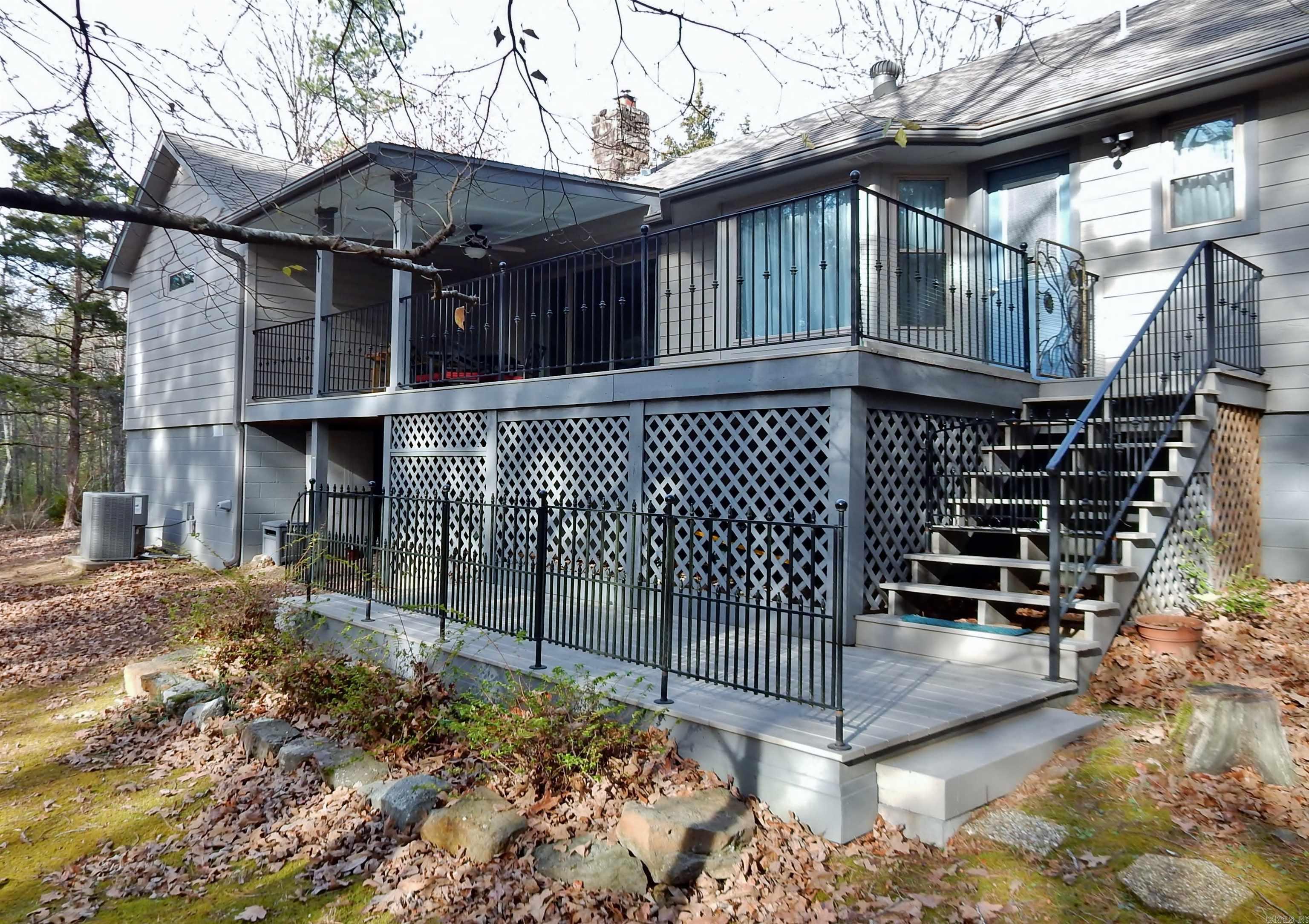 106 Stafford  Fairfield Bay, AR