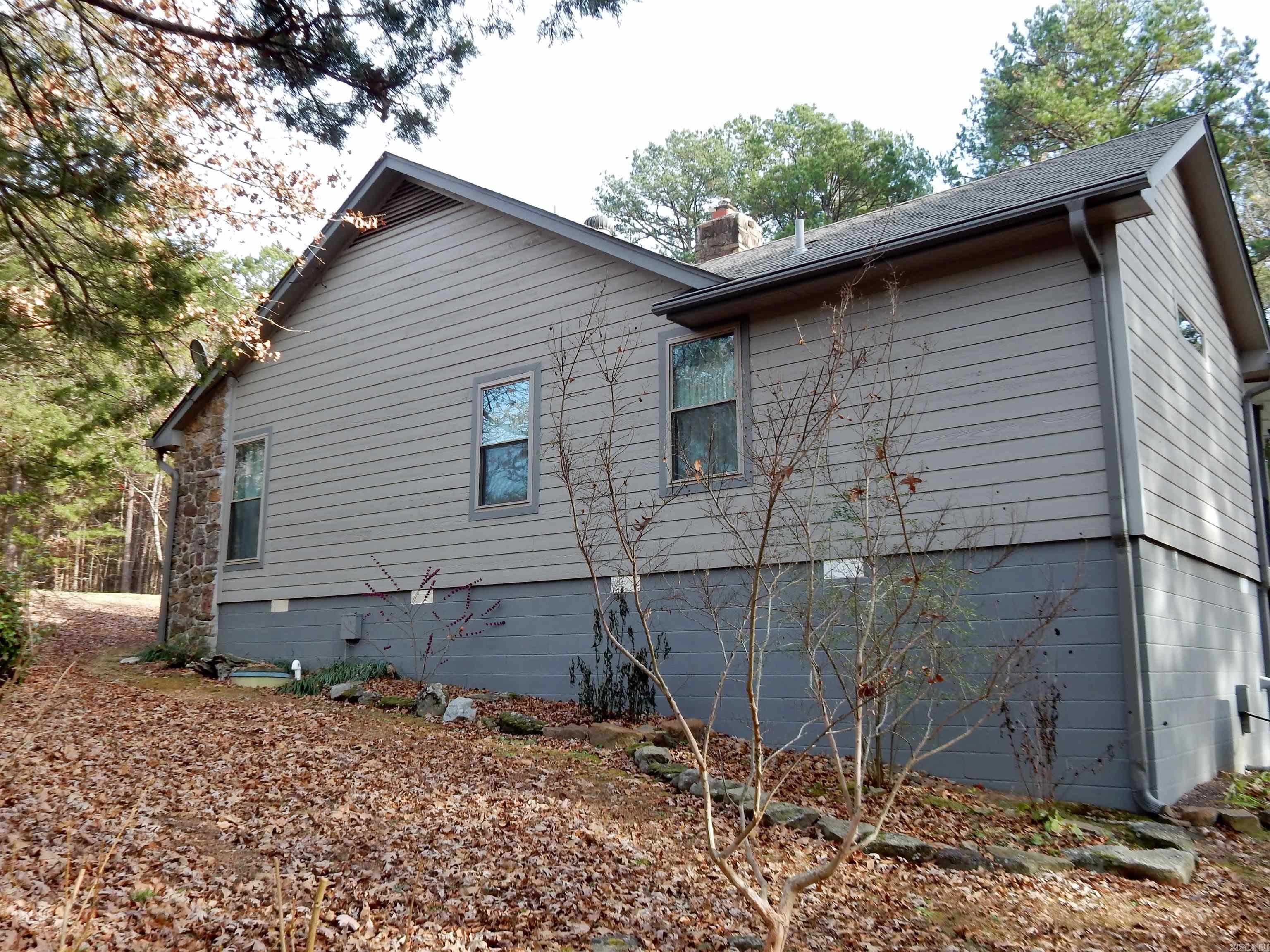 106 Stafford  Fairfield Bay, AR