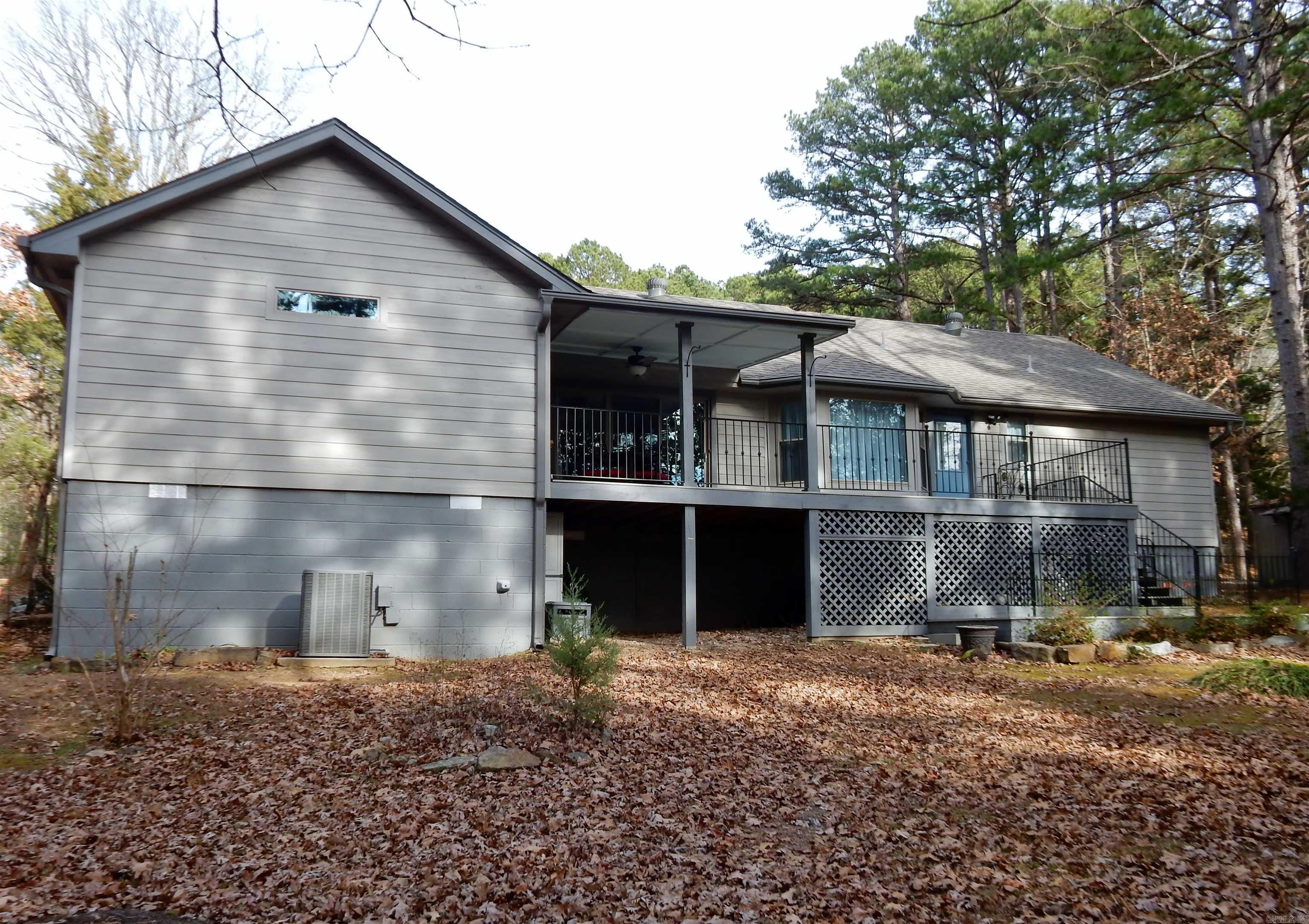 106 Stafford  Fairfield Bay, AR