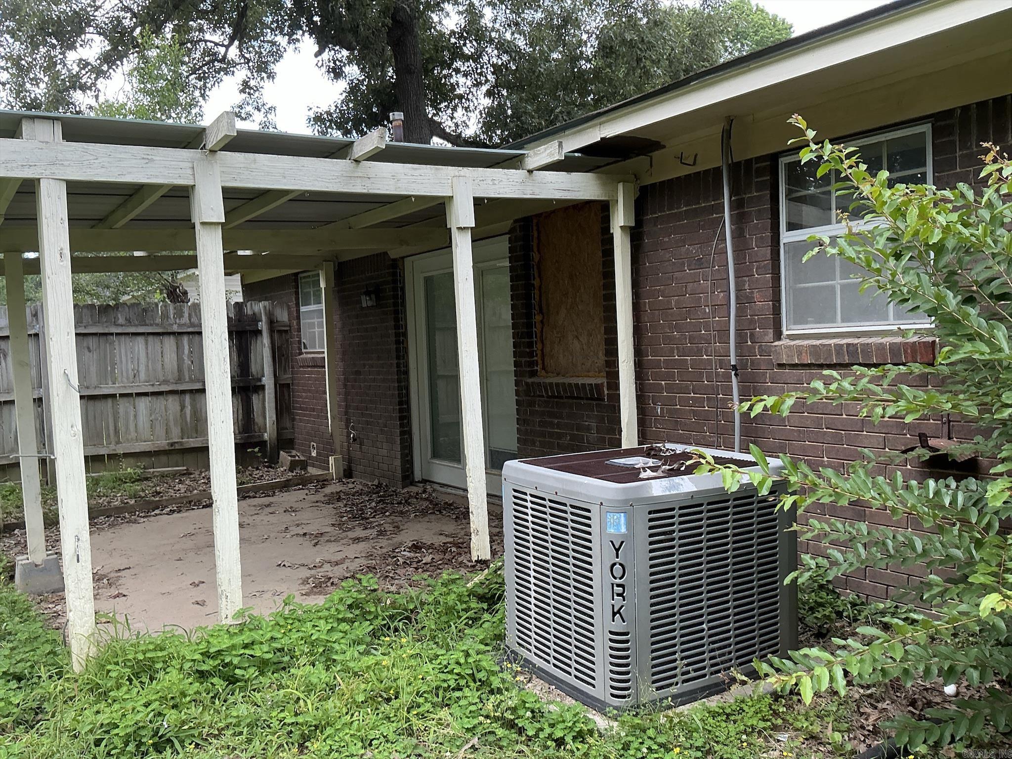 108 Homestead Ave  Crossett, AR