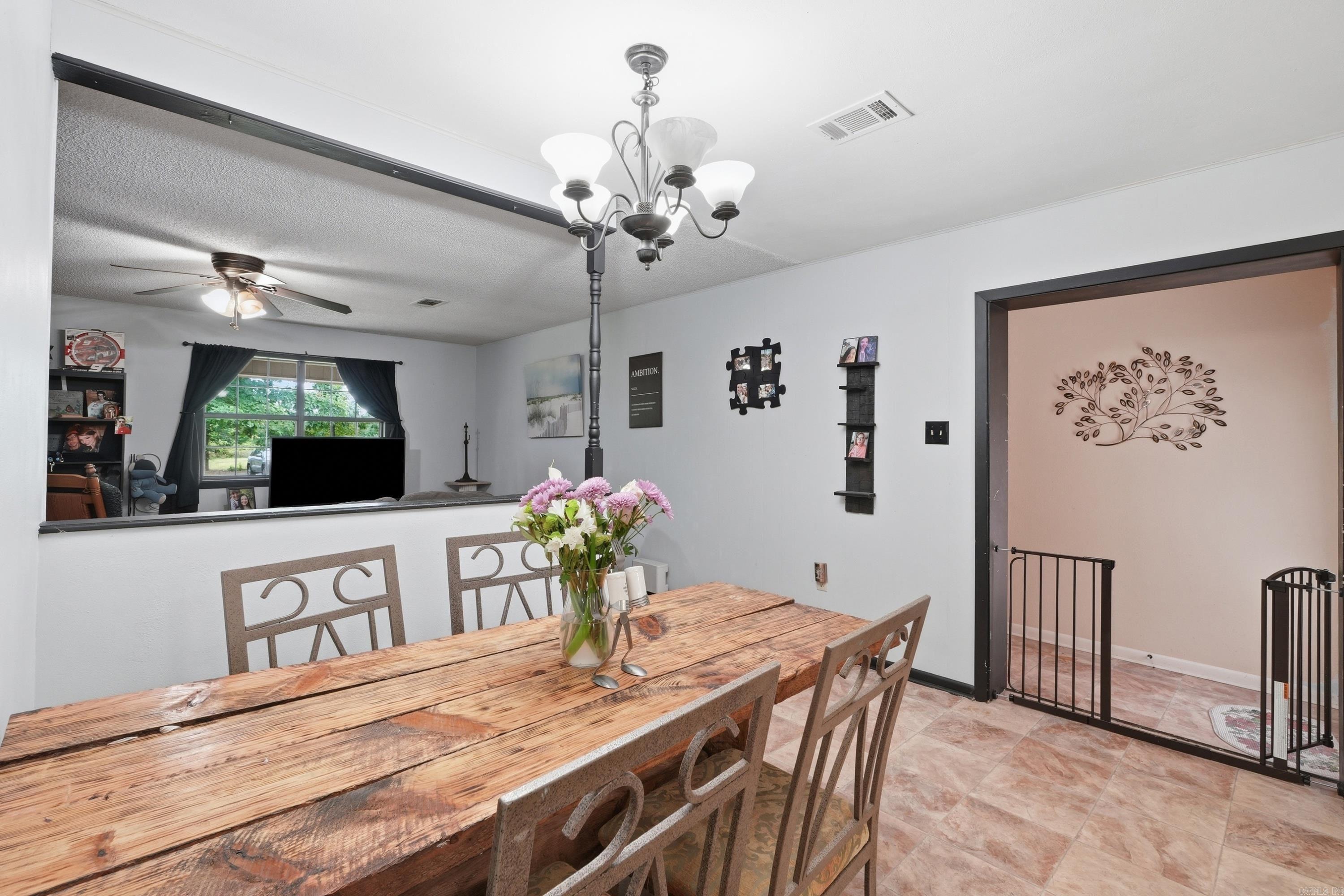 124 E Pin Oak  Rose Bud, AR