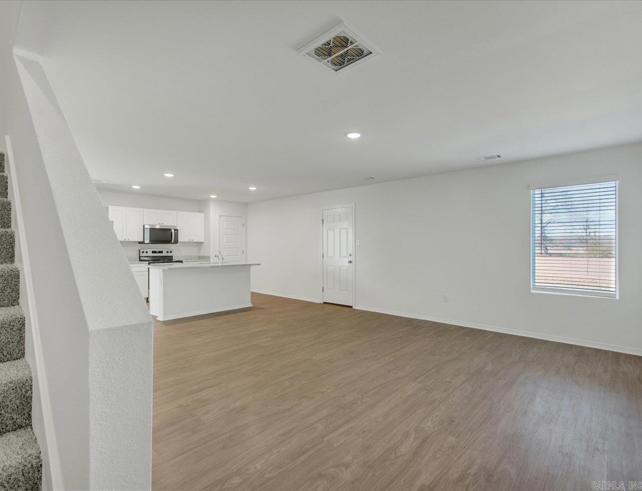 270 Moonlight Graham Boulevard Ward, AR 72176